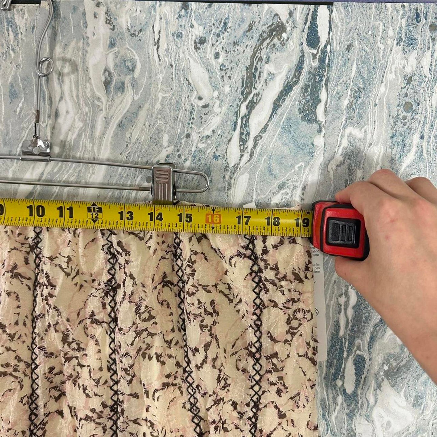 PETER NYGARD Vintage Floral Pattern Midi Skirt (16)