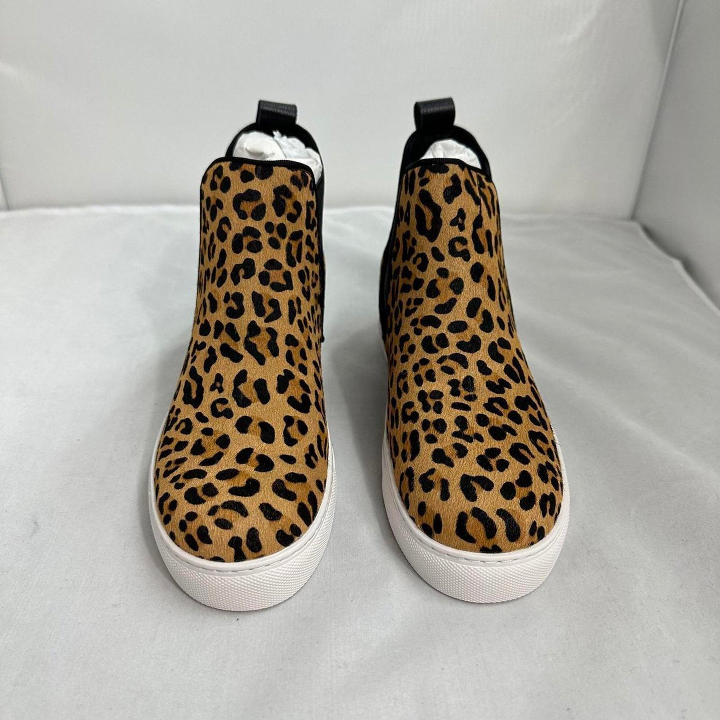 Leopard Print Ankle Sneakers (7)