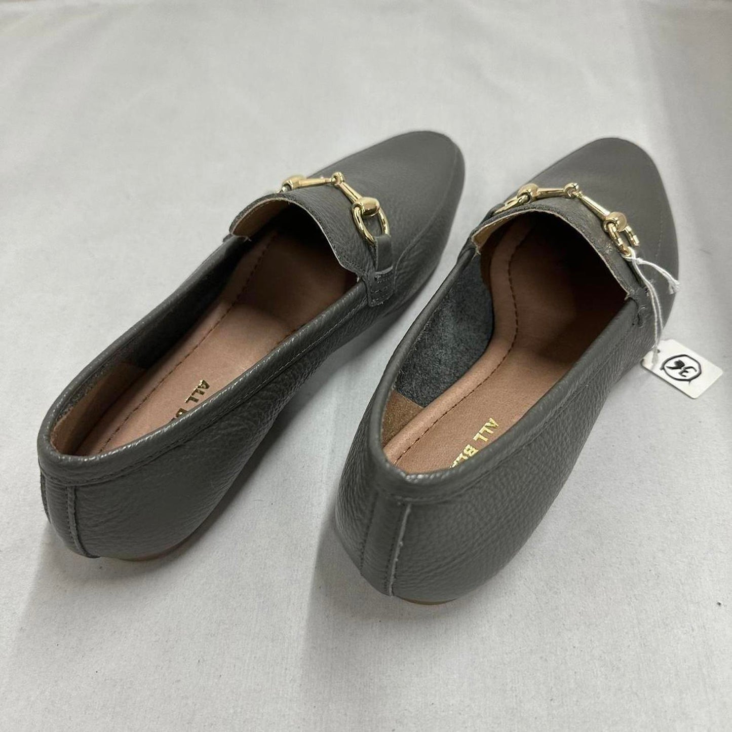 Designer Gray Leather Loafer Links (36)