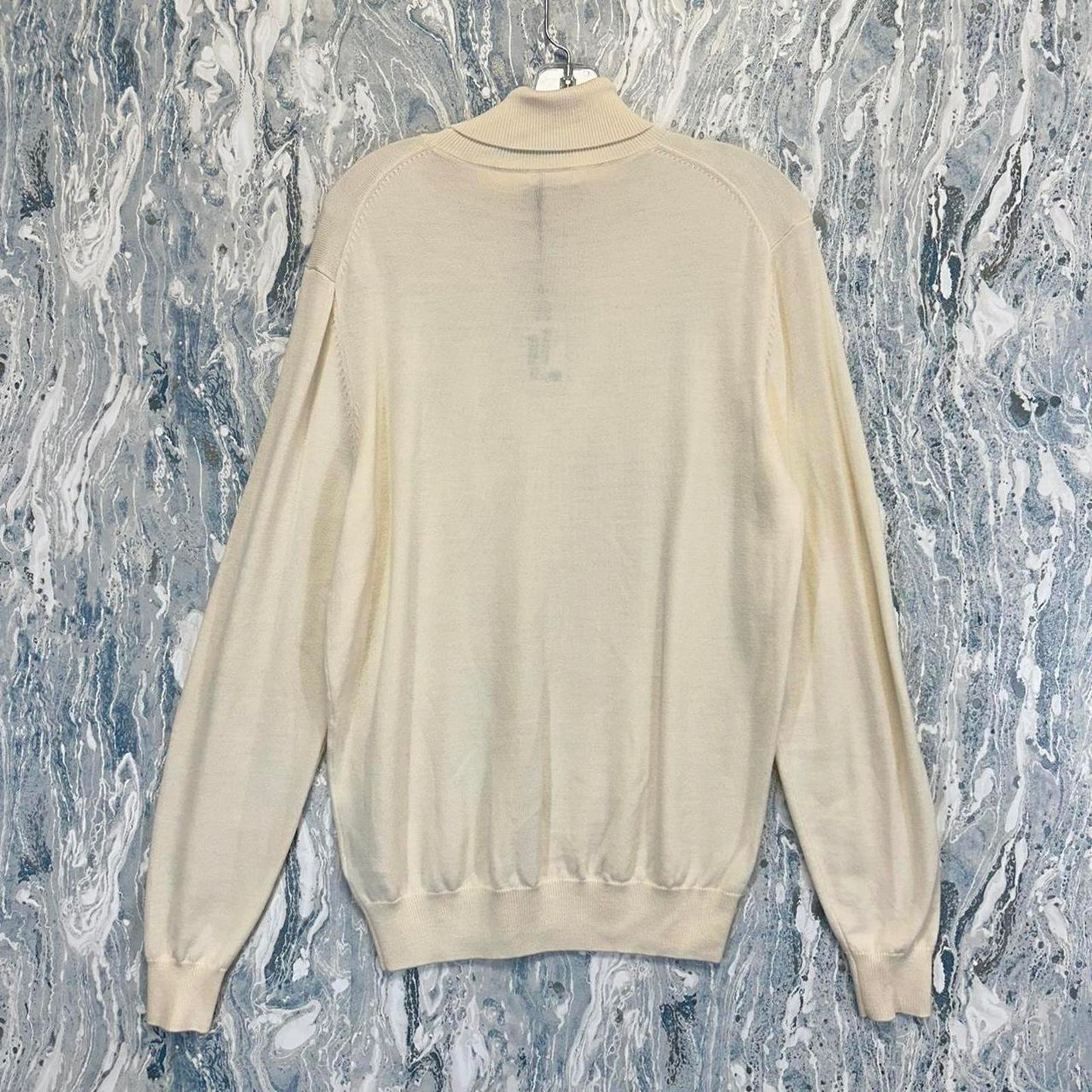 SuitSupply Fine Merino Wool Cream Turtleneck Sweater (L)