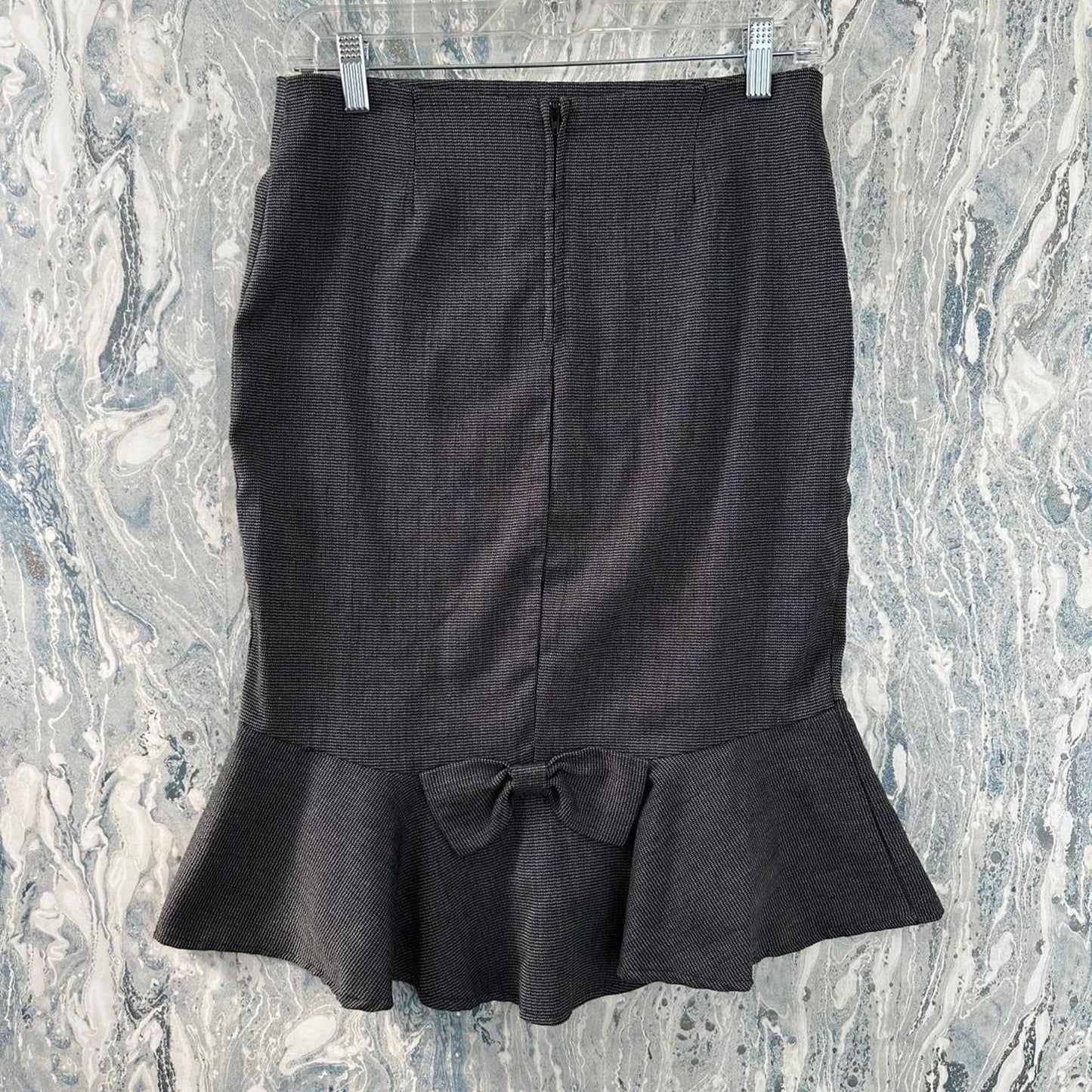Vintage WAWA Black Charcoal Ruffle Hem Pencil Skirt with Bow Detail (M)