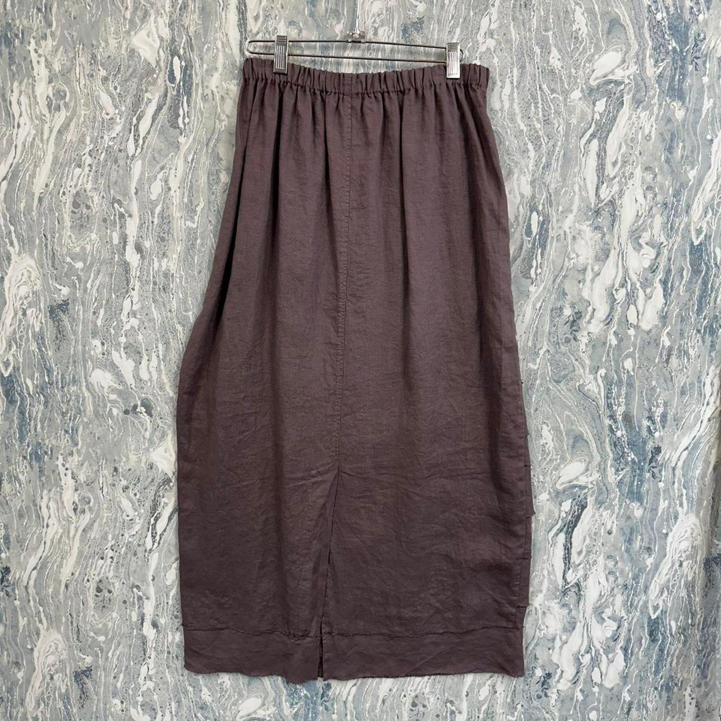 boho minimalist brown tiered maxiskirt (M)