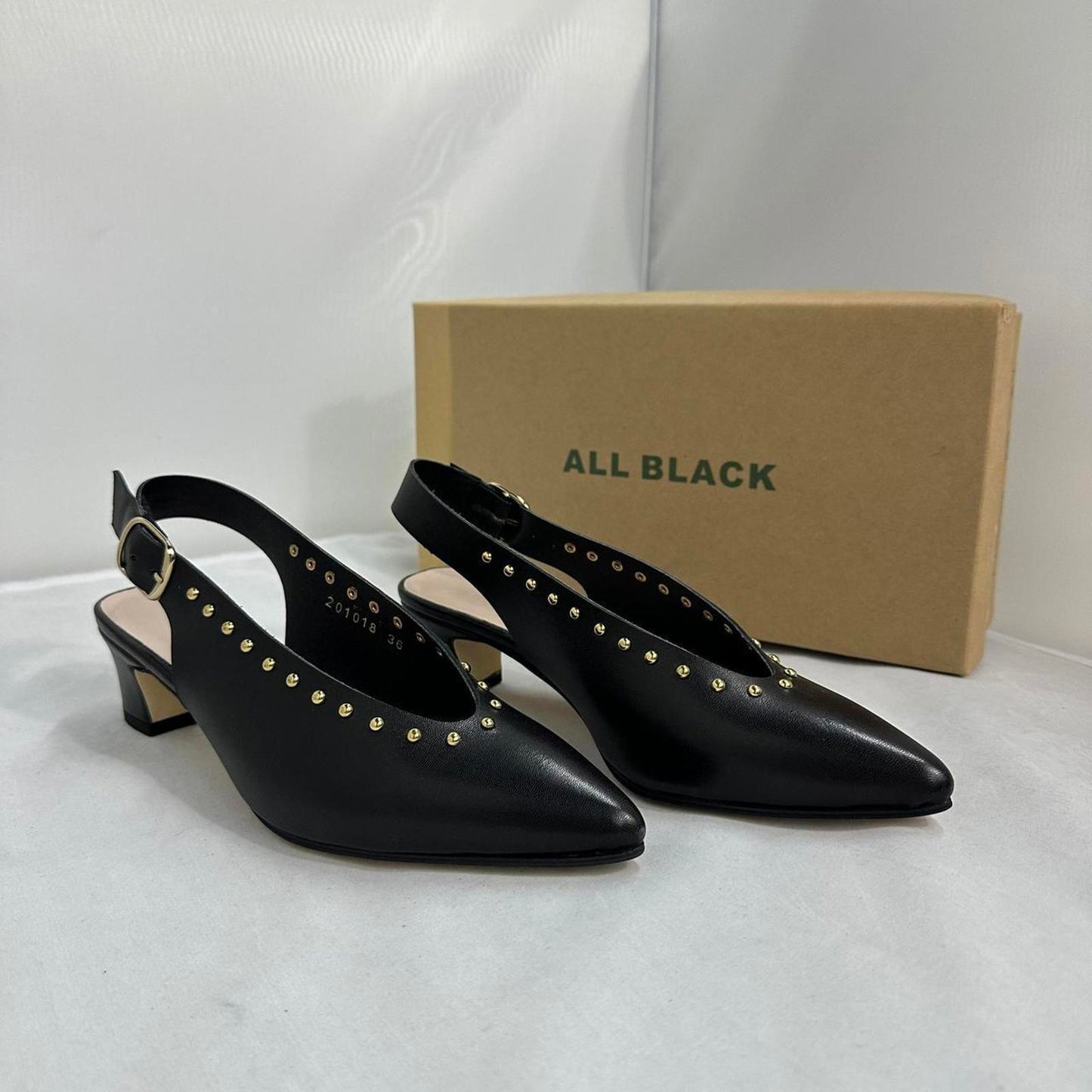Designer Regency Slingback Studded Black Kitten Heels (5.5)