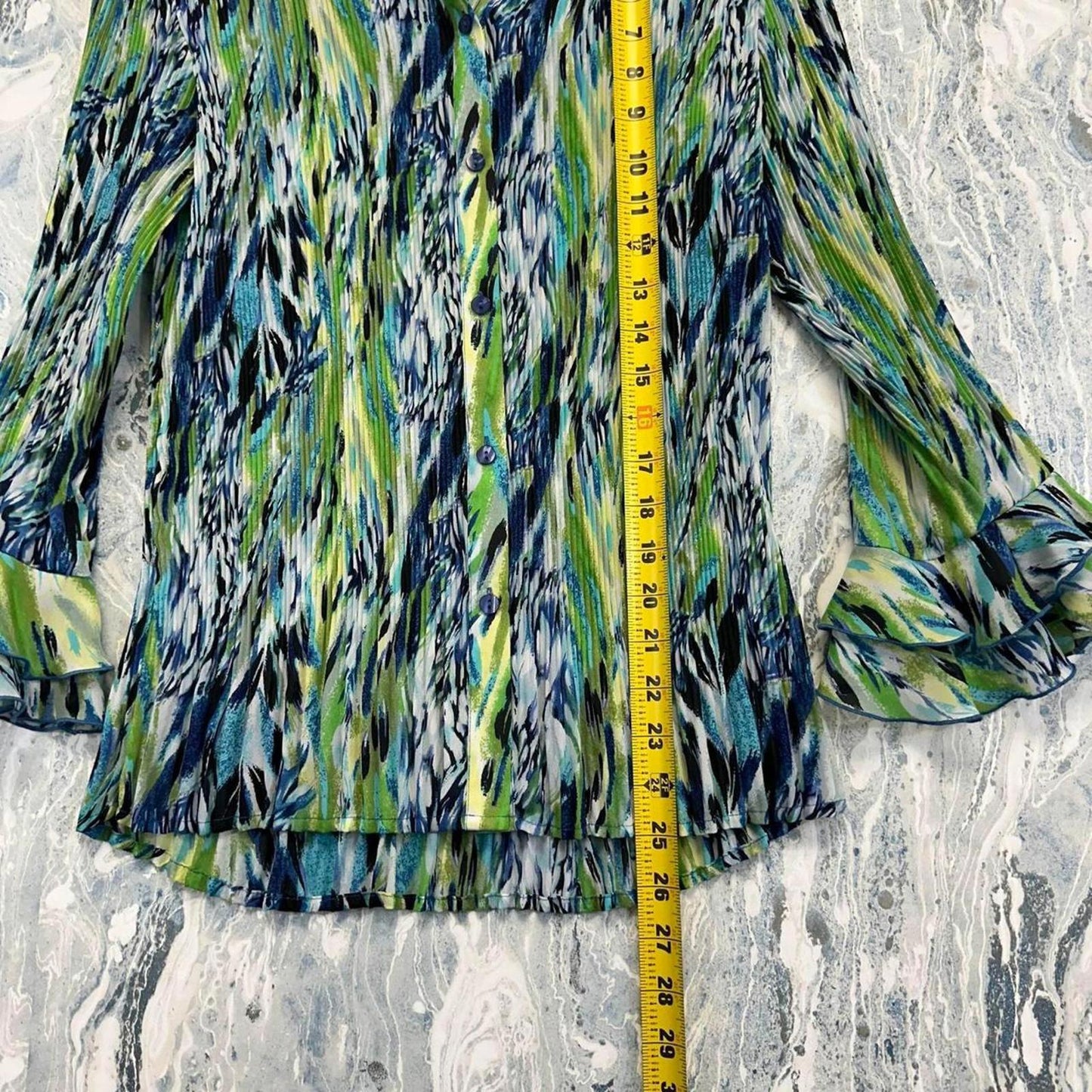 Vintage DRESSBARN Abstract Print Ruffle Cuff Button-Up Blouse (S)