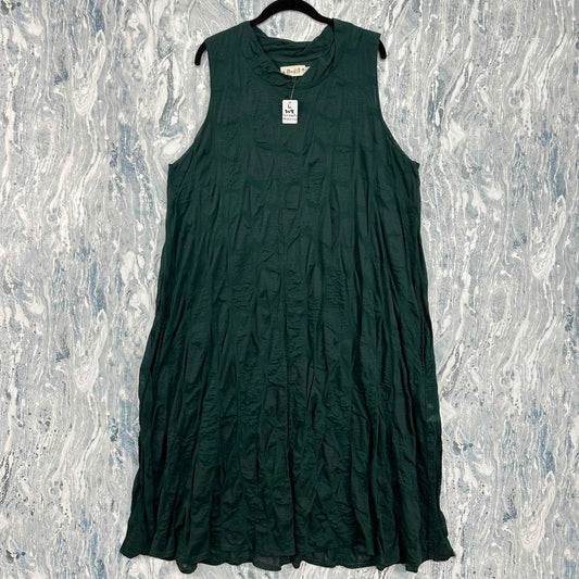 Bodil Minimalist Dark Green Sleeveless Textured Maxi Dress (L)