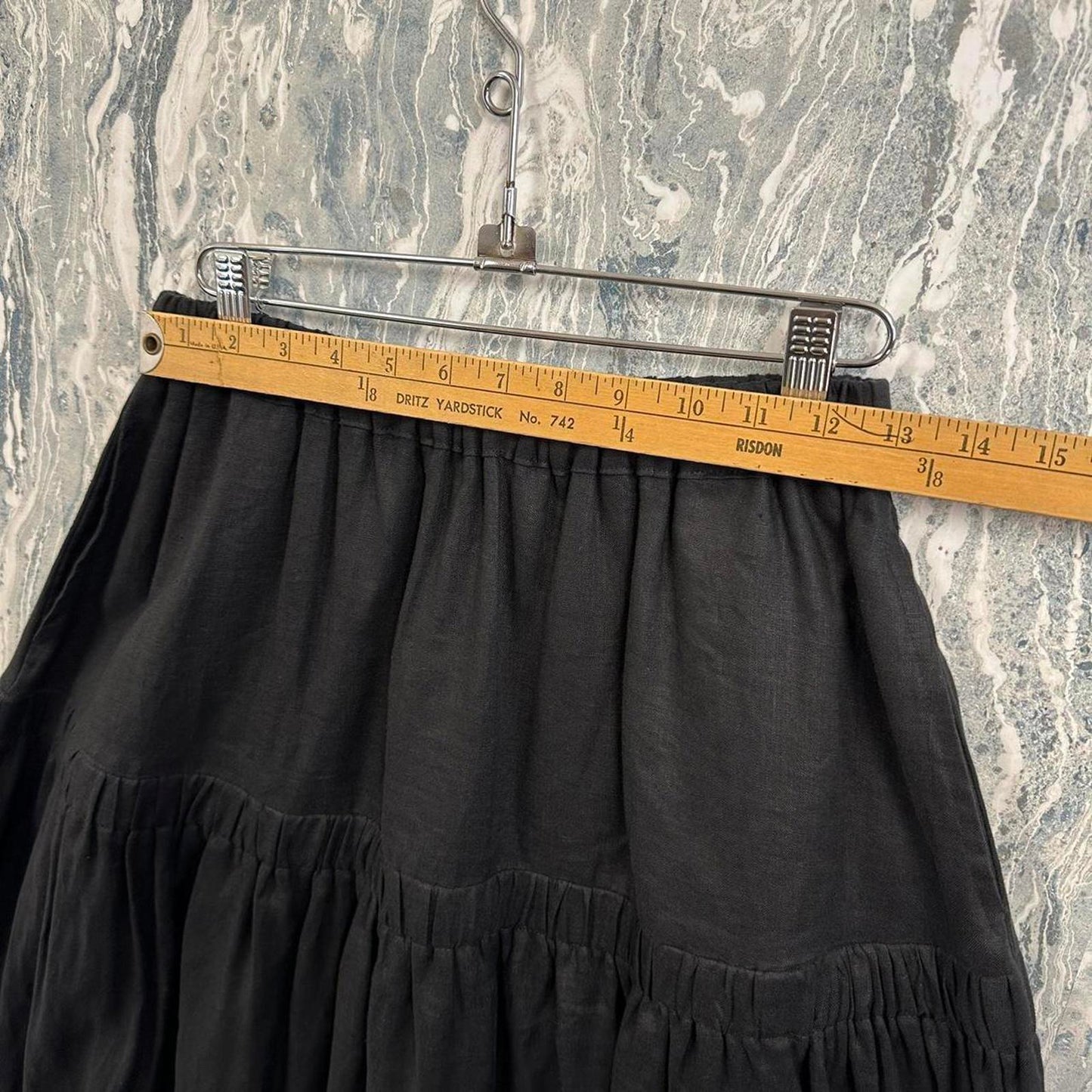 Minimalism Designer Black Maxiskirt (1)