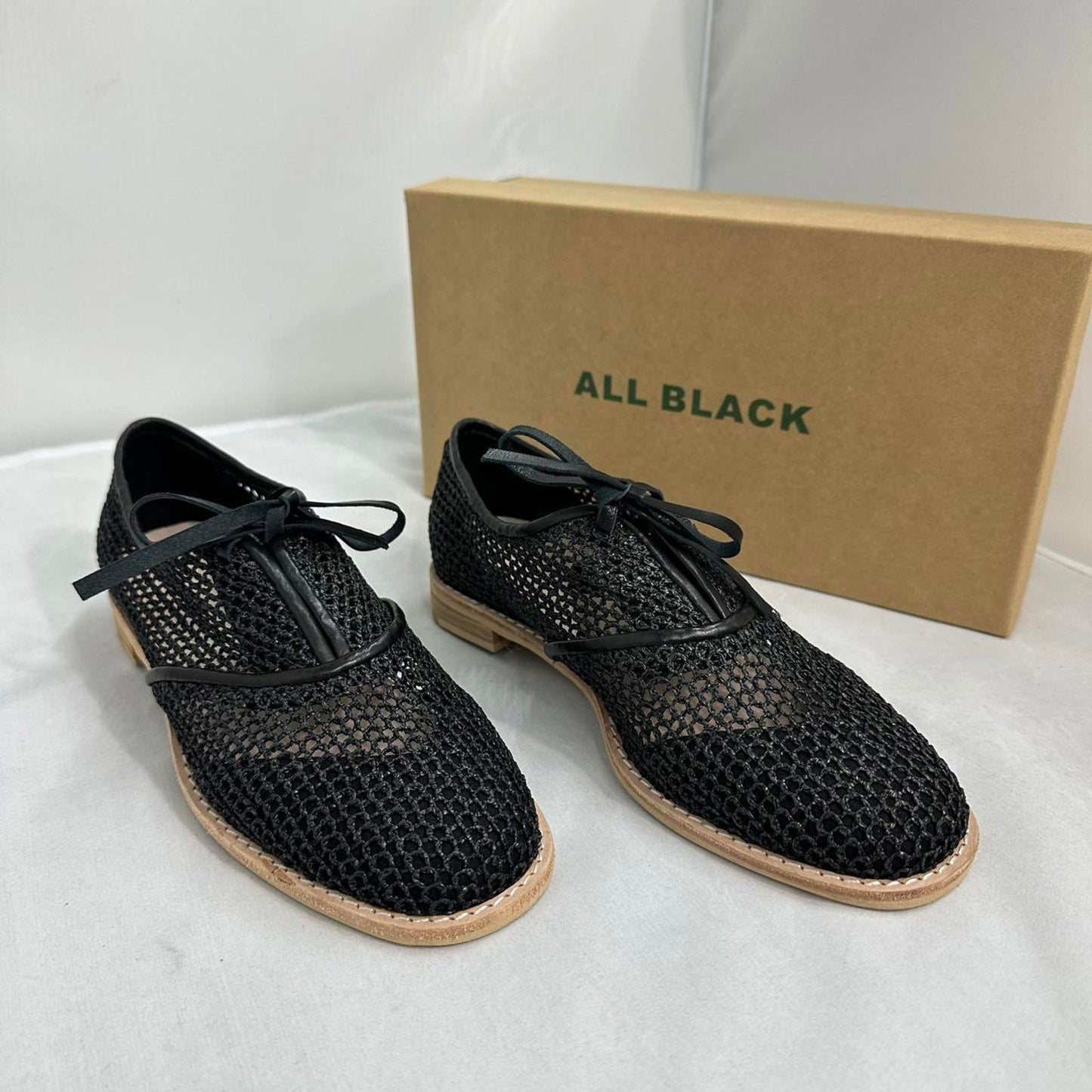 Black Mesh Lace-Up Loafers (6)
