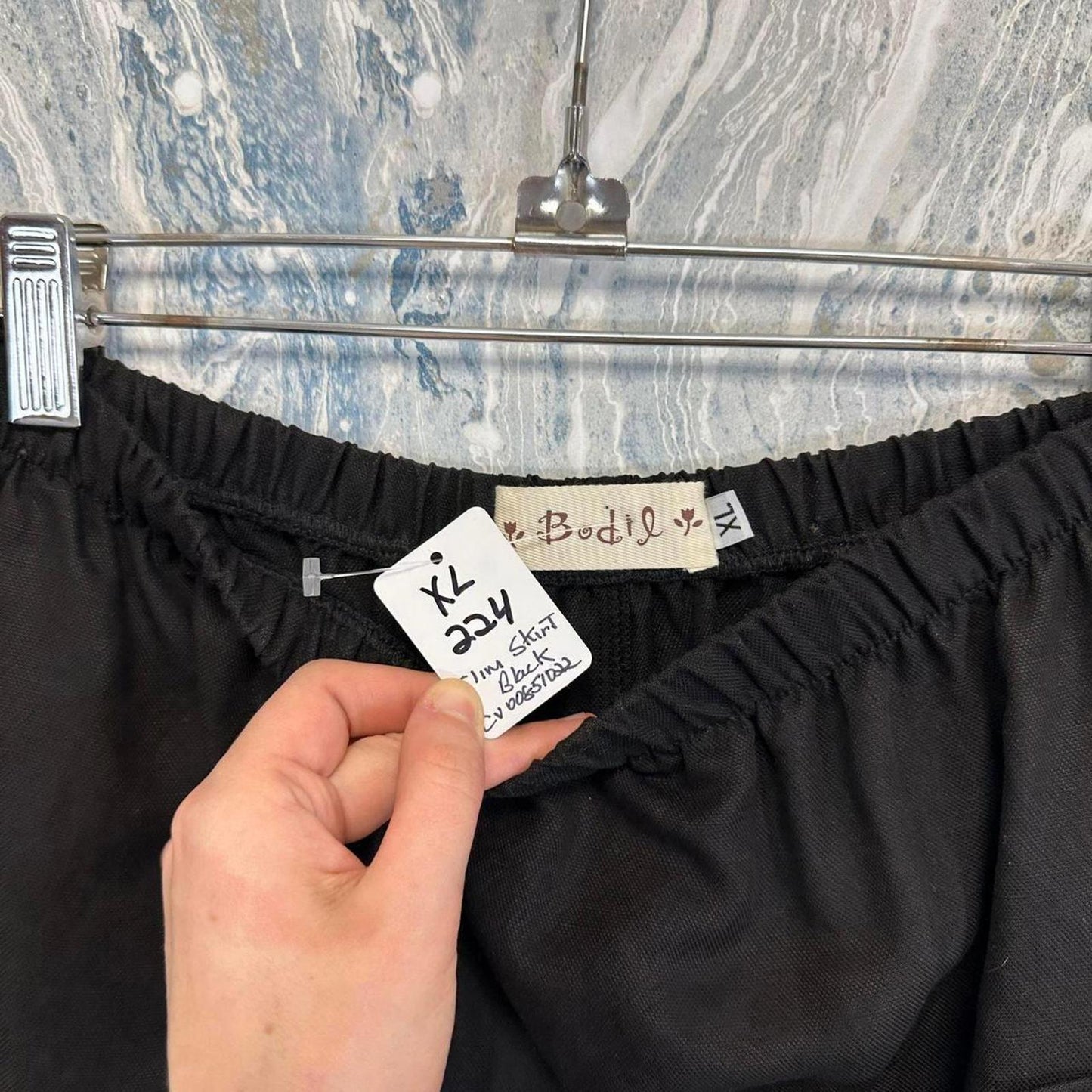 Black Maxi Skirt (XL)