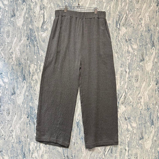 Minimalist grey comfy pants (XL)
