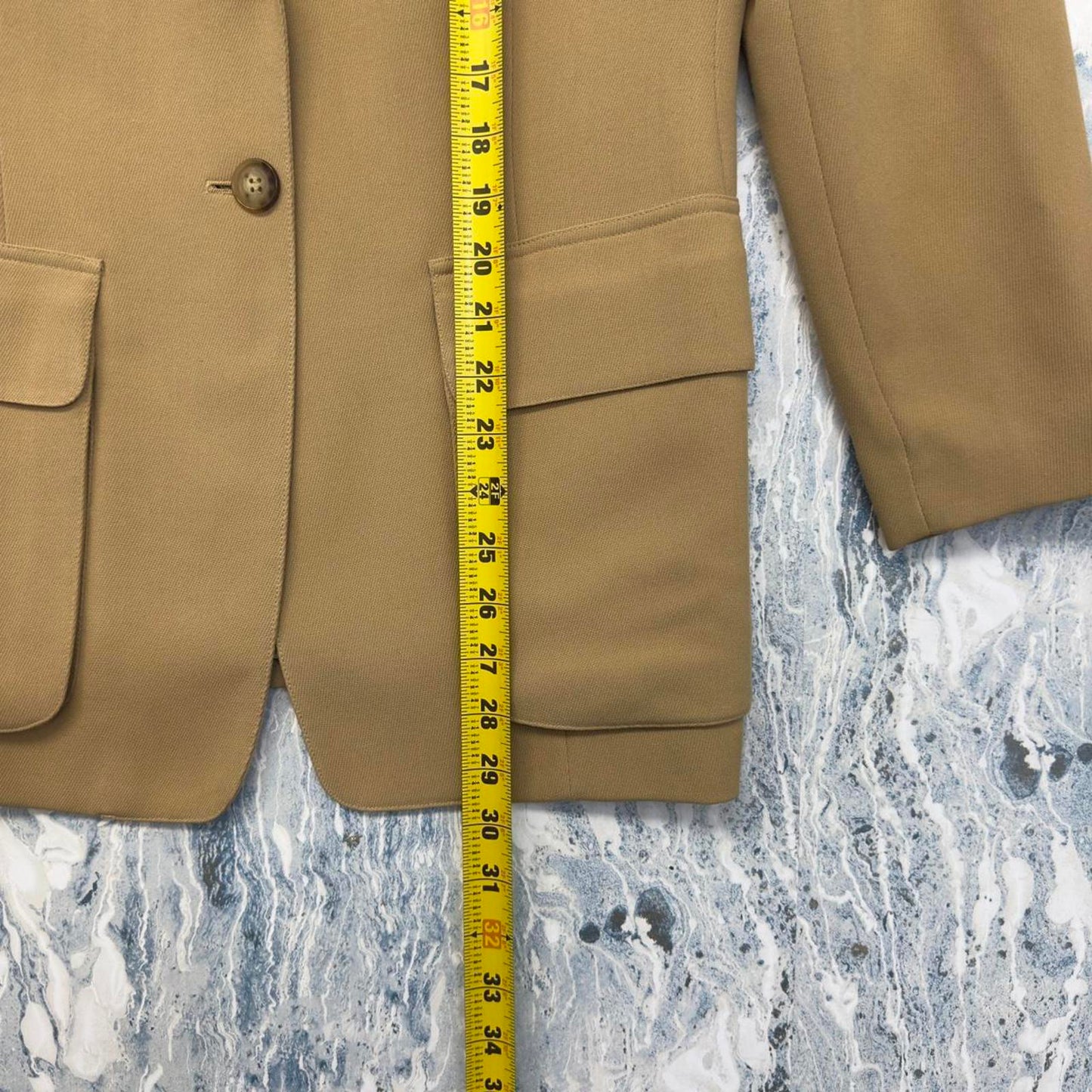 Vintage Tailored Tan Blazer and Skirt Set (M/L)