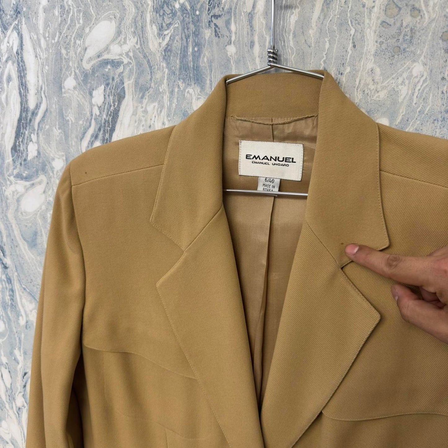 Vintage Tailored Tan Blazer and Skirt Set (M/L)