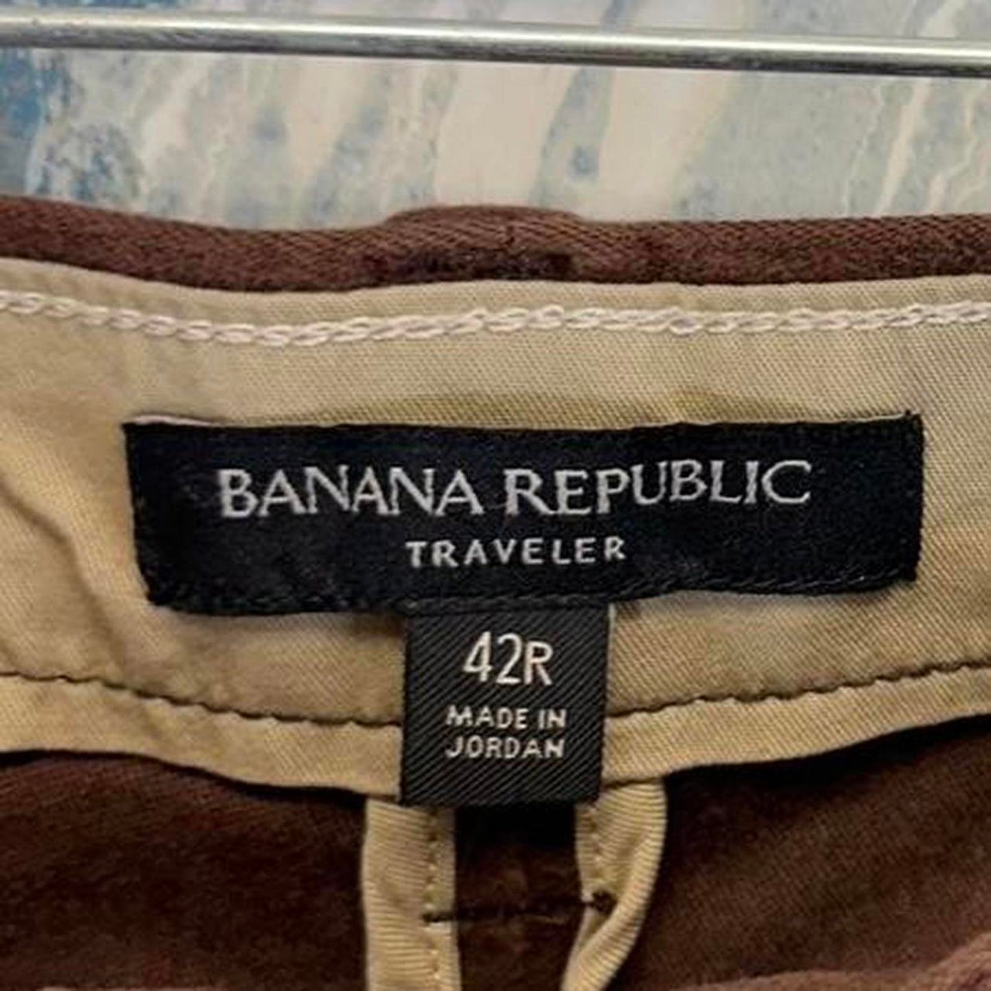 Minimalist Banana Republic Brown Khaki Trouser Pants (42)