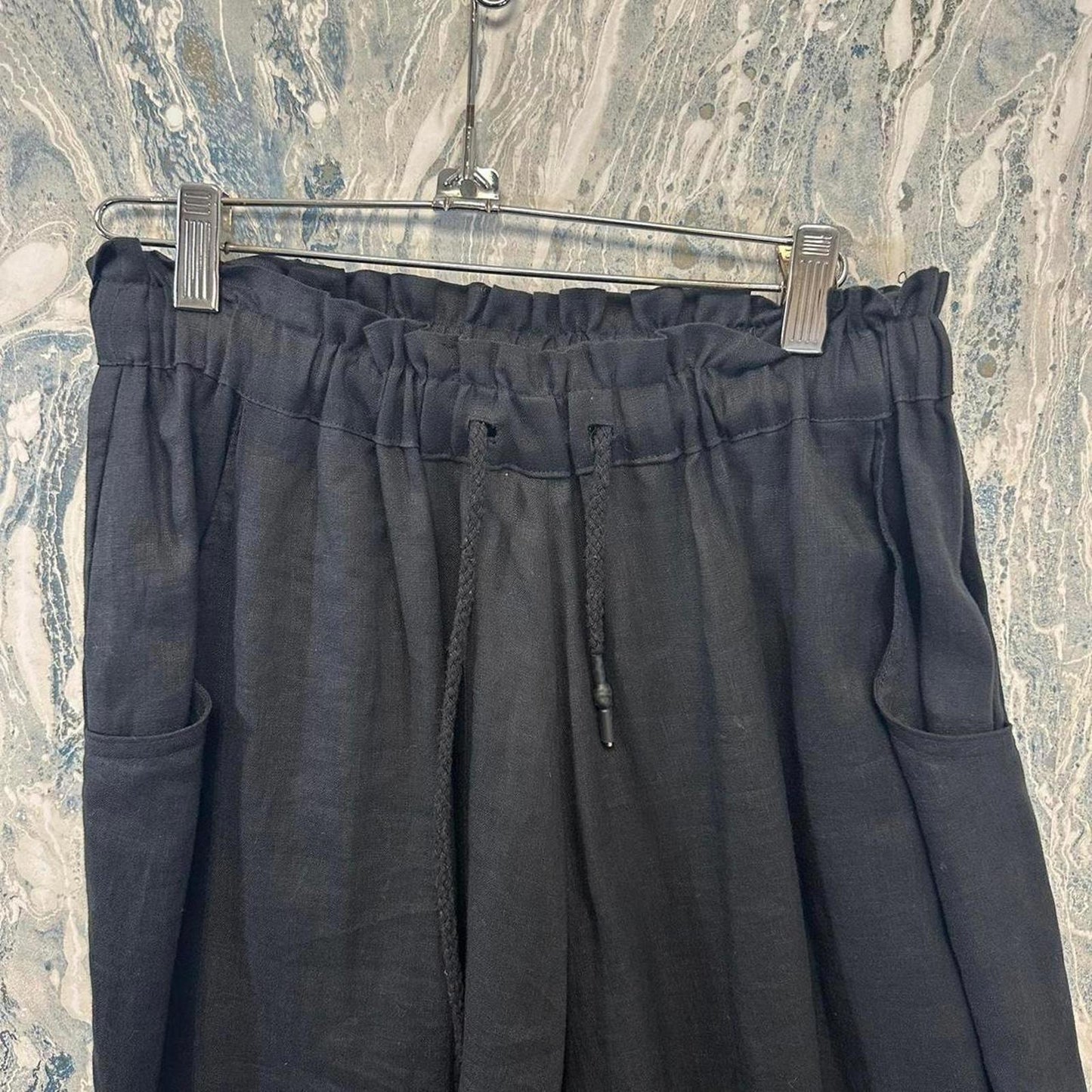 Minimalism Black Pants (2)