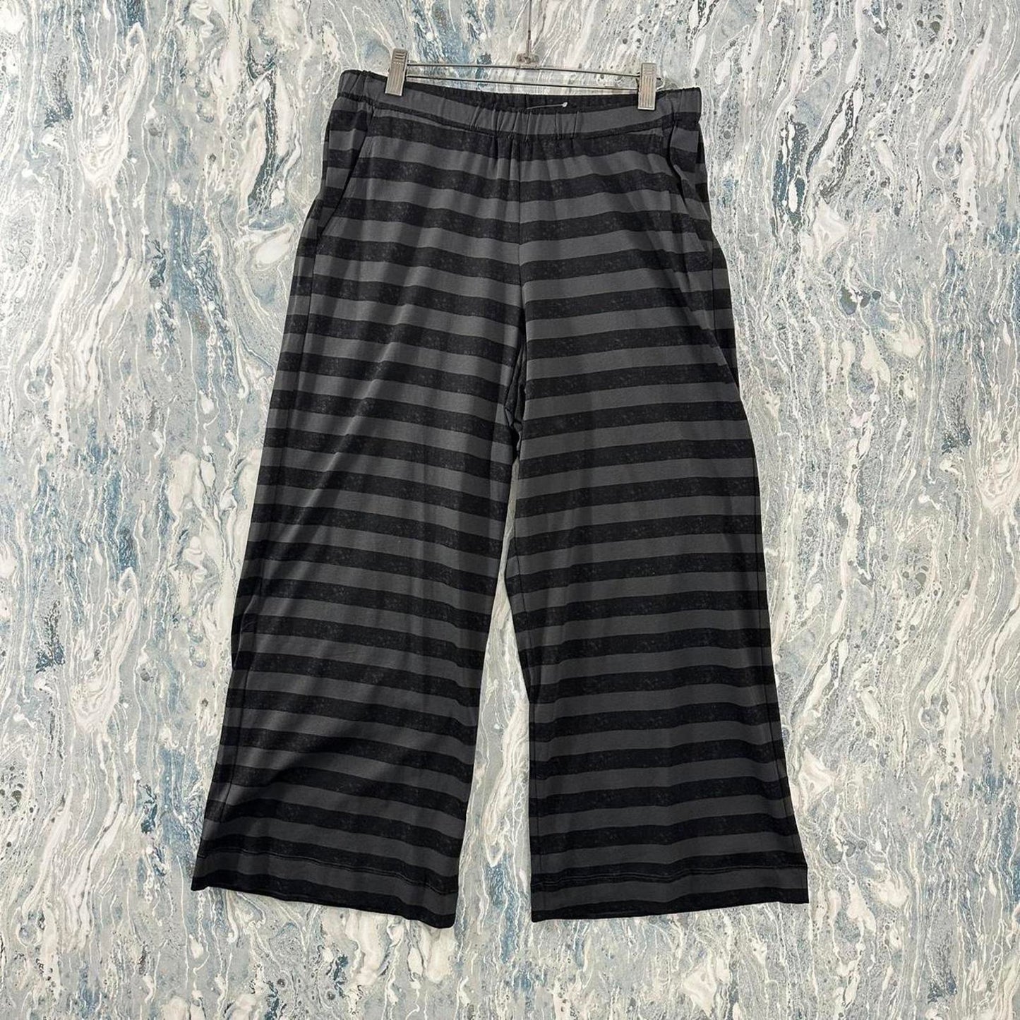 Indie Urban striped lounge pants (4)