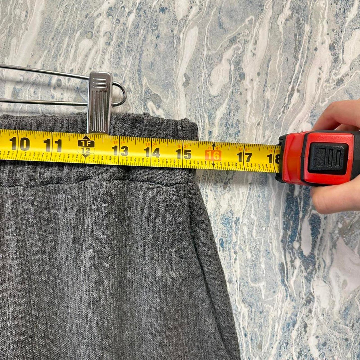 Minimalist grey comfy pants (XL)