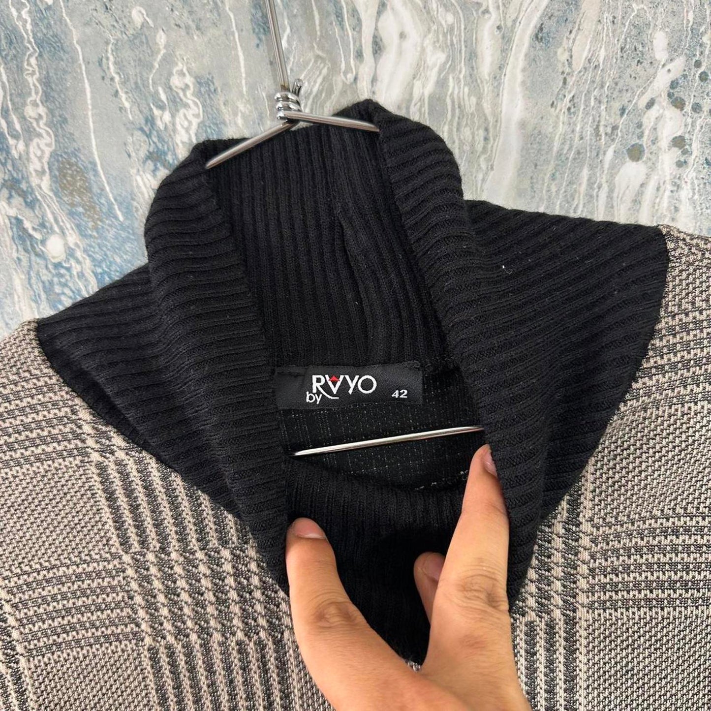 Preppy Vintage Plaid Tan Pattern Long Sleeve Dress (Size 42)