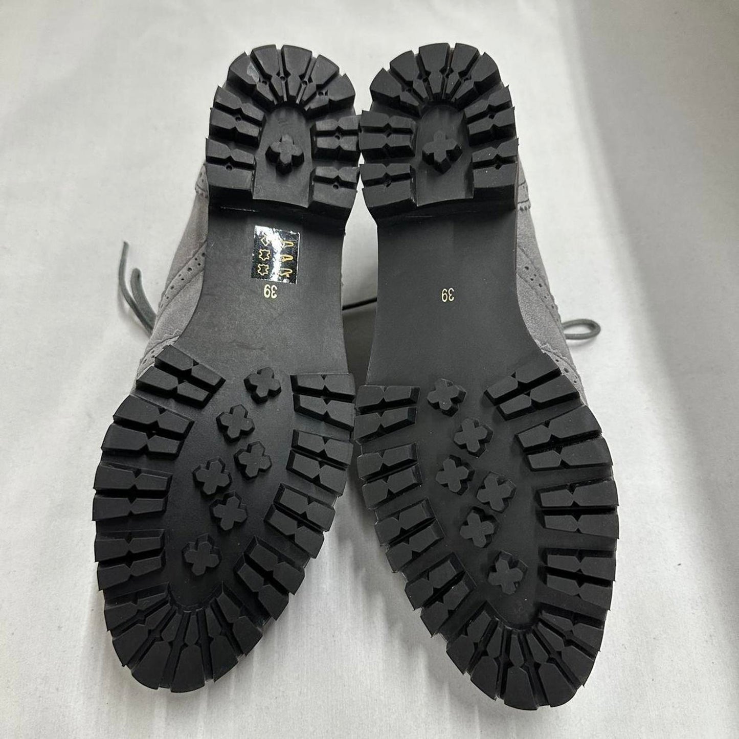 Casual Gray Suede Brogue Oxford Shoes (39)