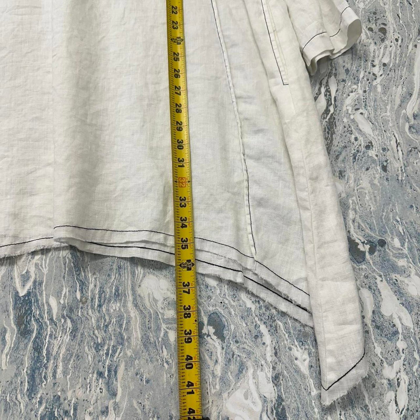 Bodil Minimalist White Linen Tunic (L)