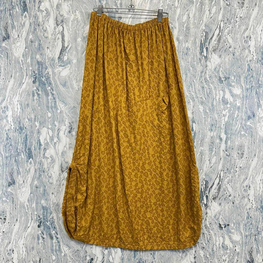 Mustard Leopard Print Maxi Skirt (M)