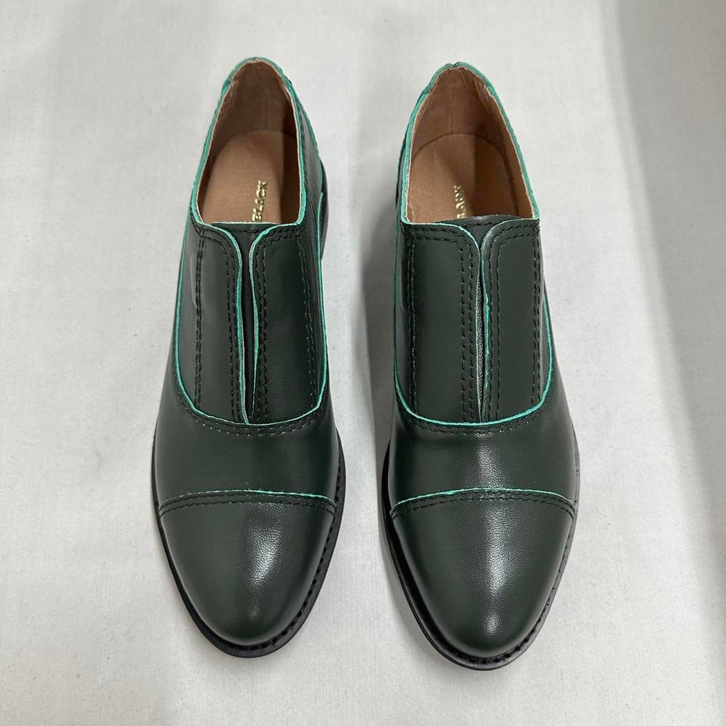 Designer Vintage Style Green Leather Shoes (38)