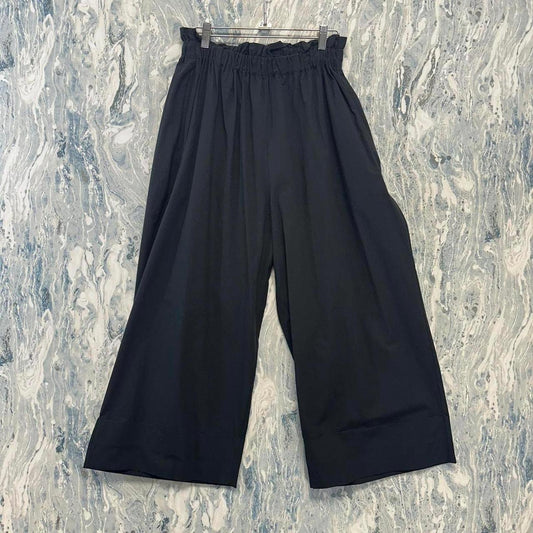 Minimalism Black Pants (1)