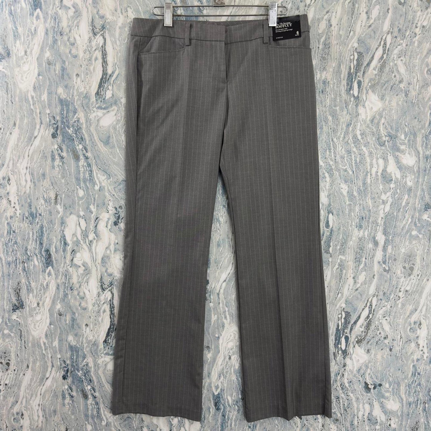 NEW YORK & COMPANY Classic Gray Pinstripe Women's Dress Pants Petite (6)