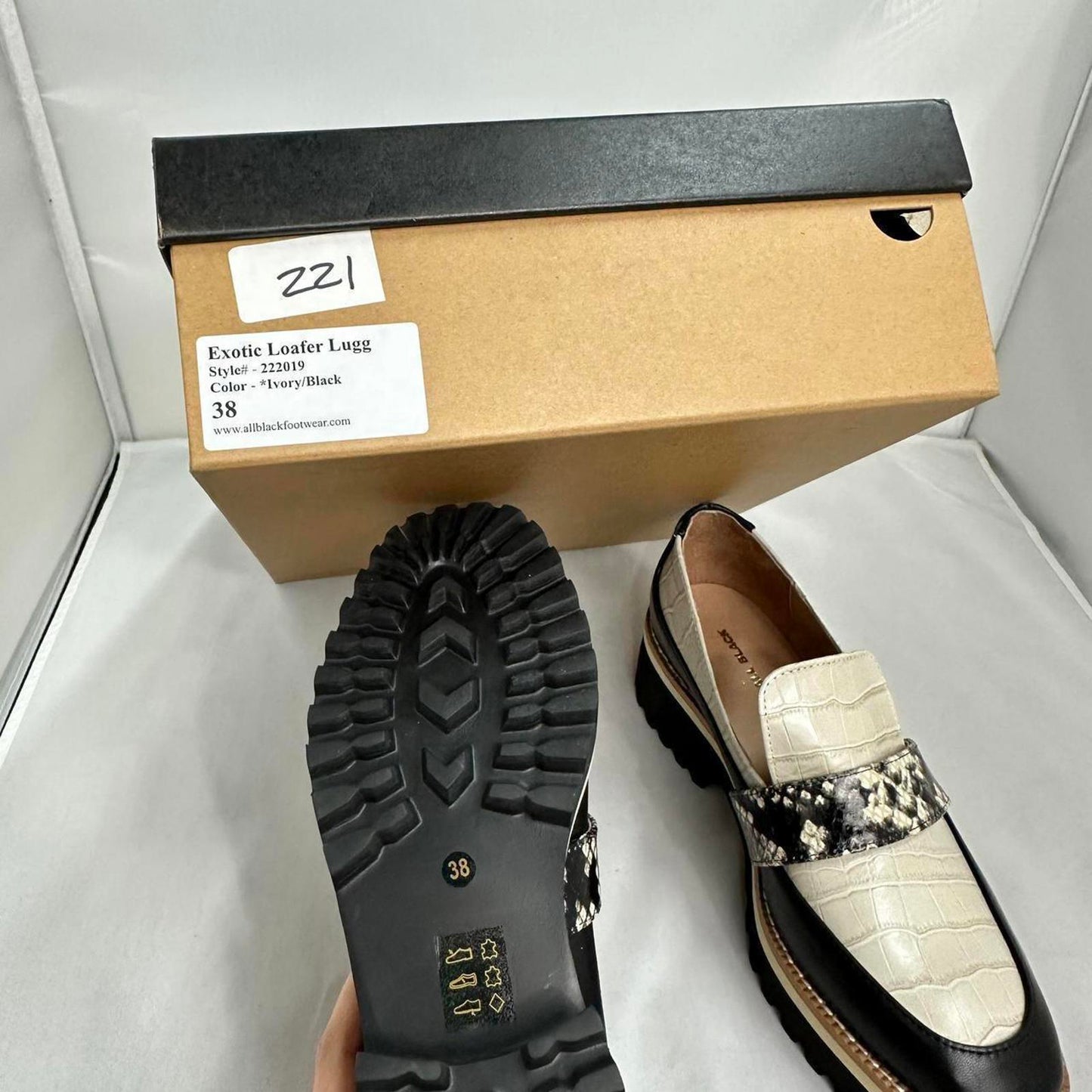 Snakeskin Strap Croc Embossed Mary Jane Loafers (7)