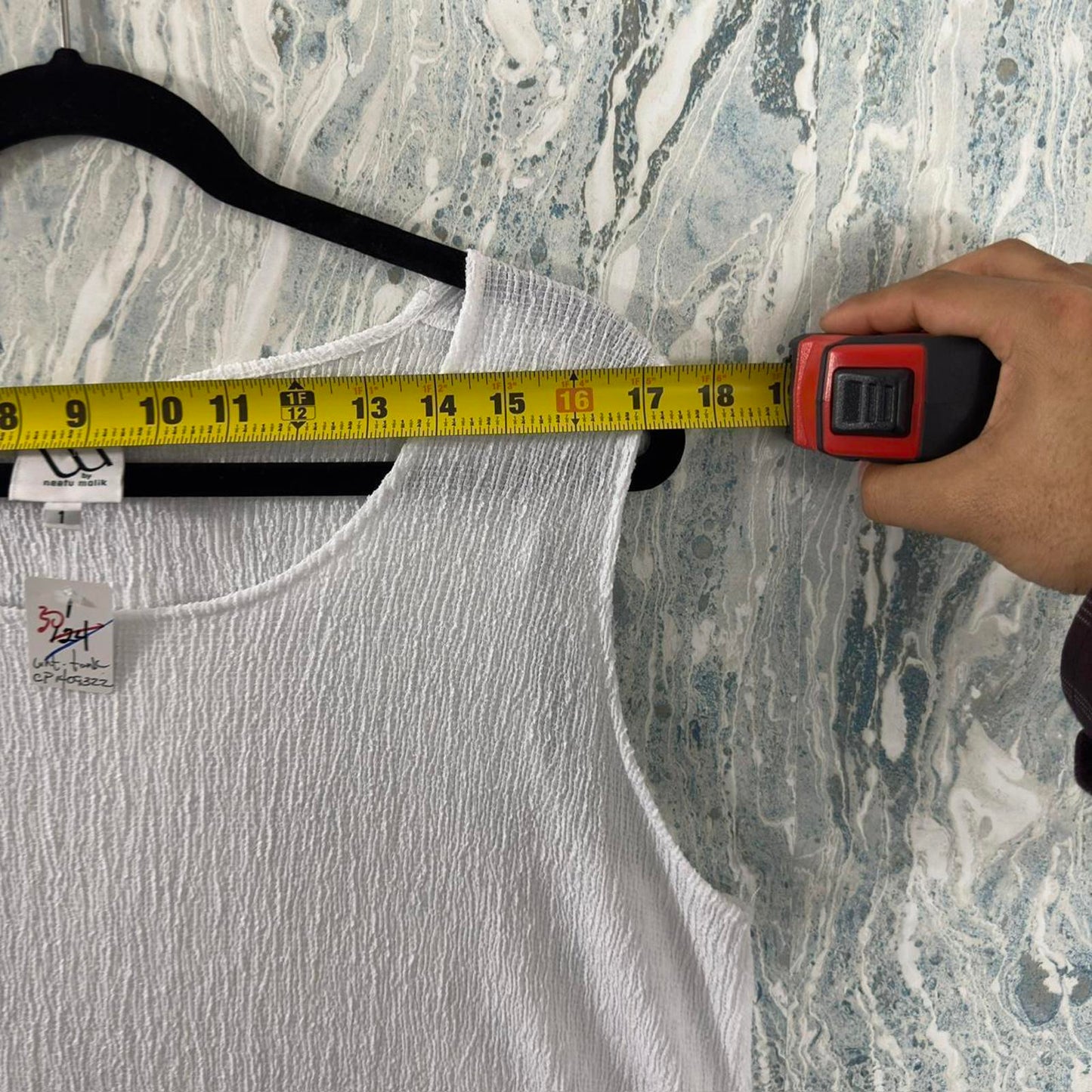 Designer Minimalist White Sleeveless Pointed Hem Tank Top (1)