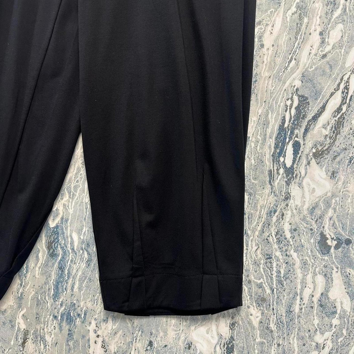 black wide leg pants (M)