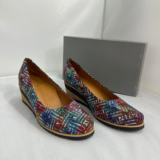 Multicolor Woven Pattern Wedge Shoes (9)