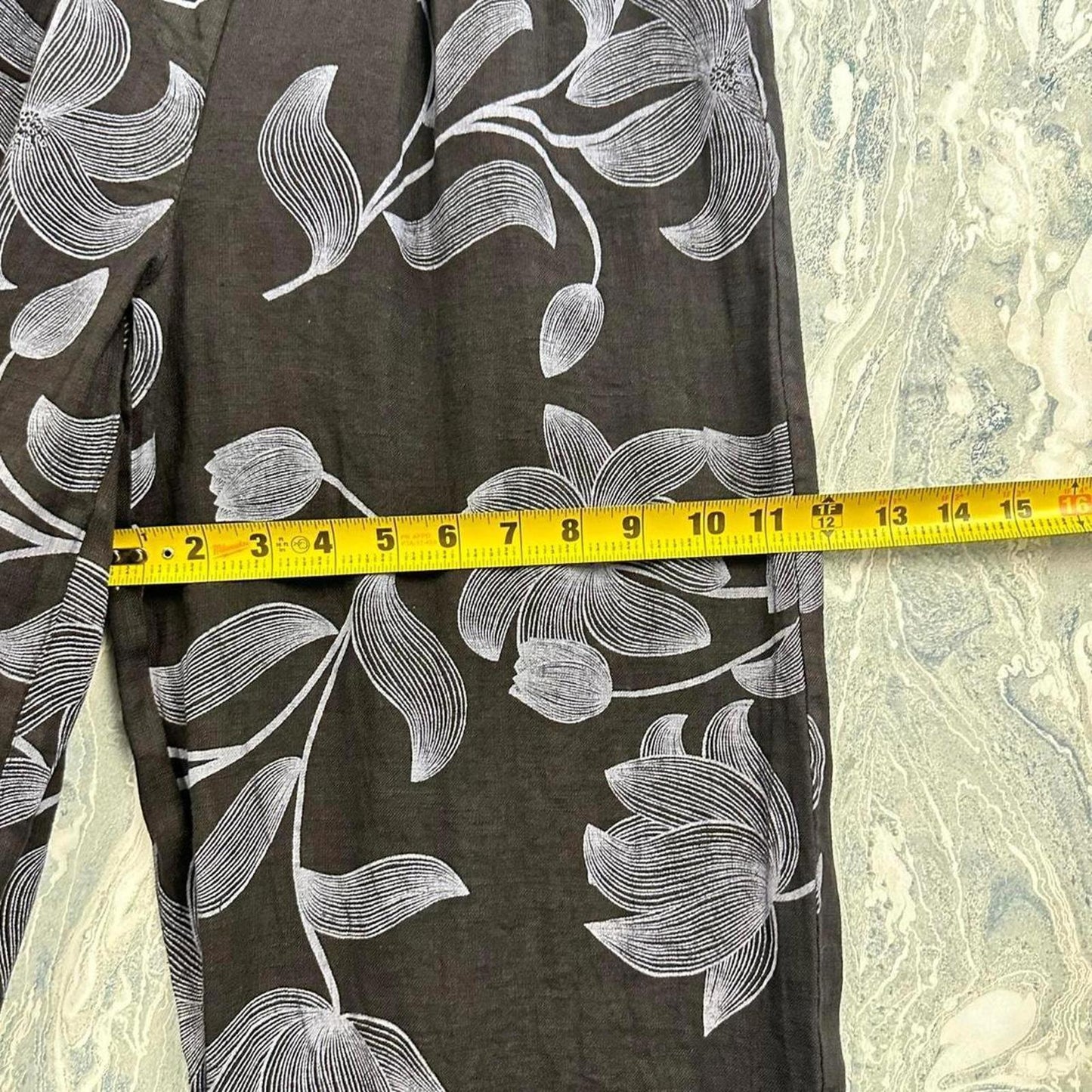 Indie black floral printed pants (S/M)