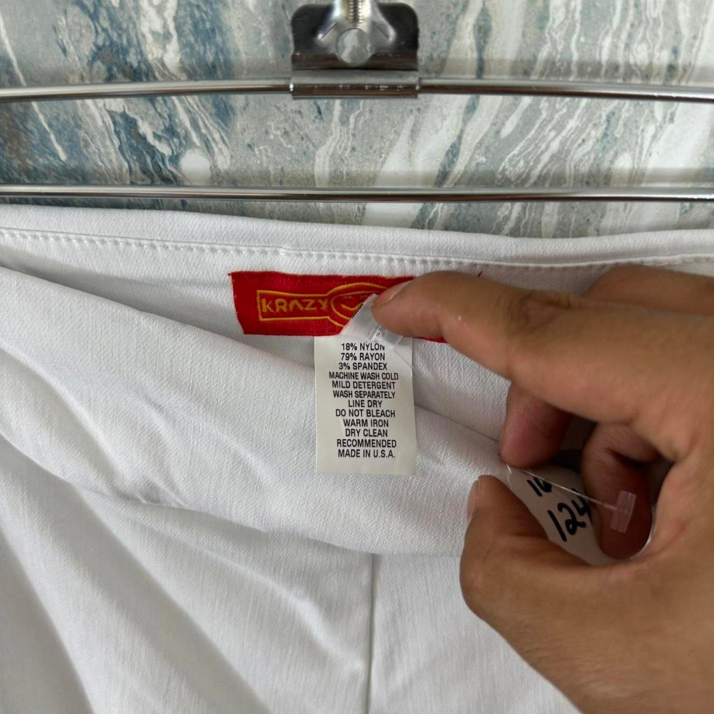 Classic White Straight-Leg Trousers (16)