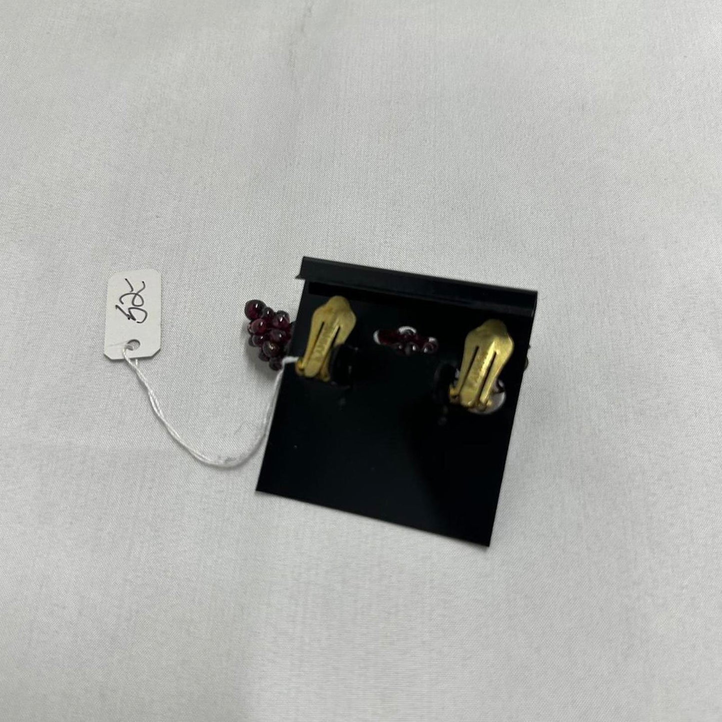 Women's Burgundy and Black Jewellery