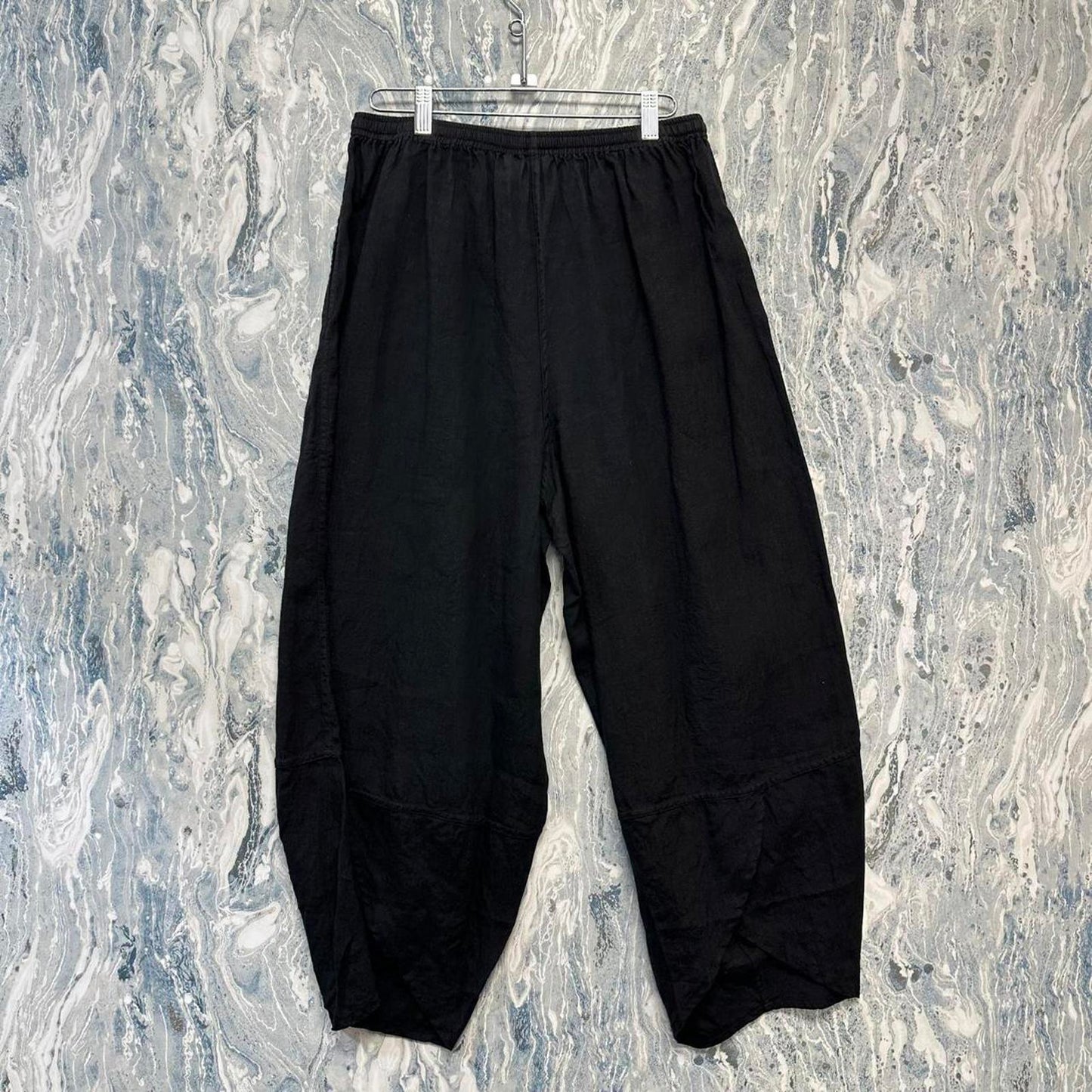 Minimalist black wide leg hobo pants (S/M)