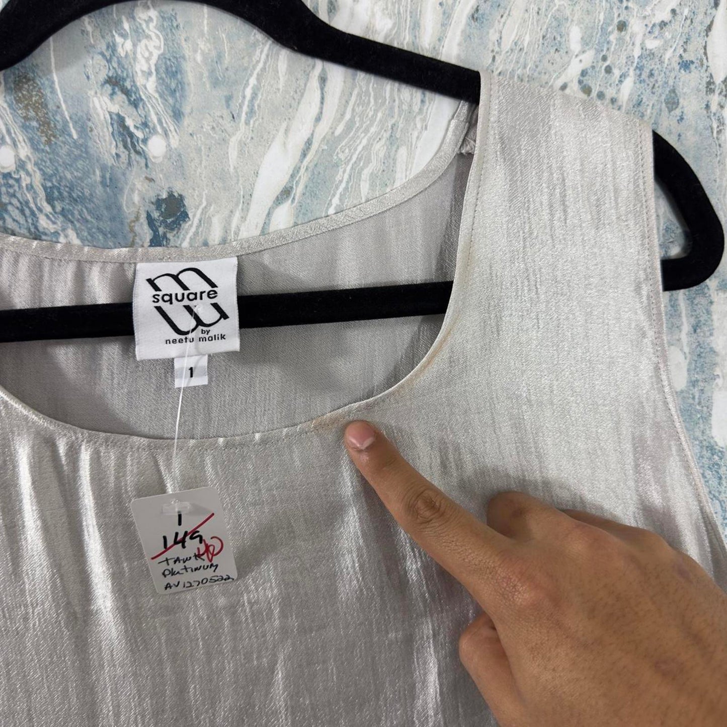 Designer Chic Silver Sleeveless Tank Top (1)