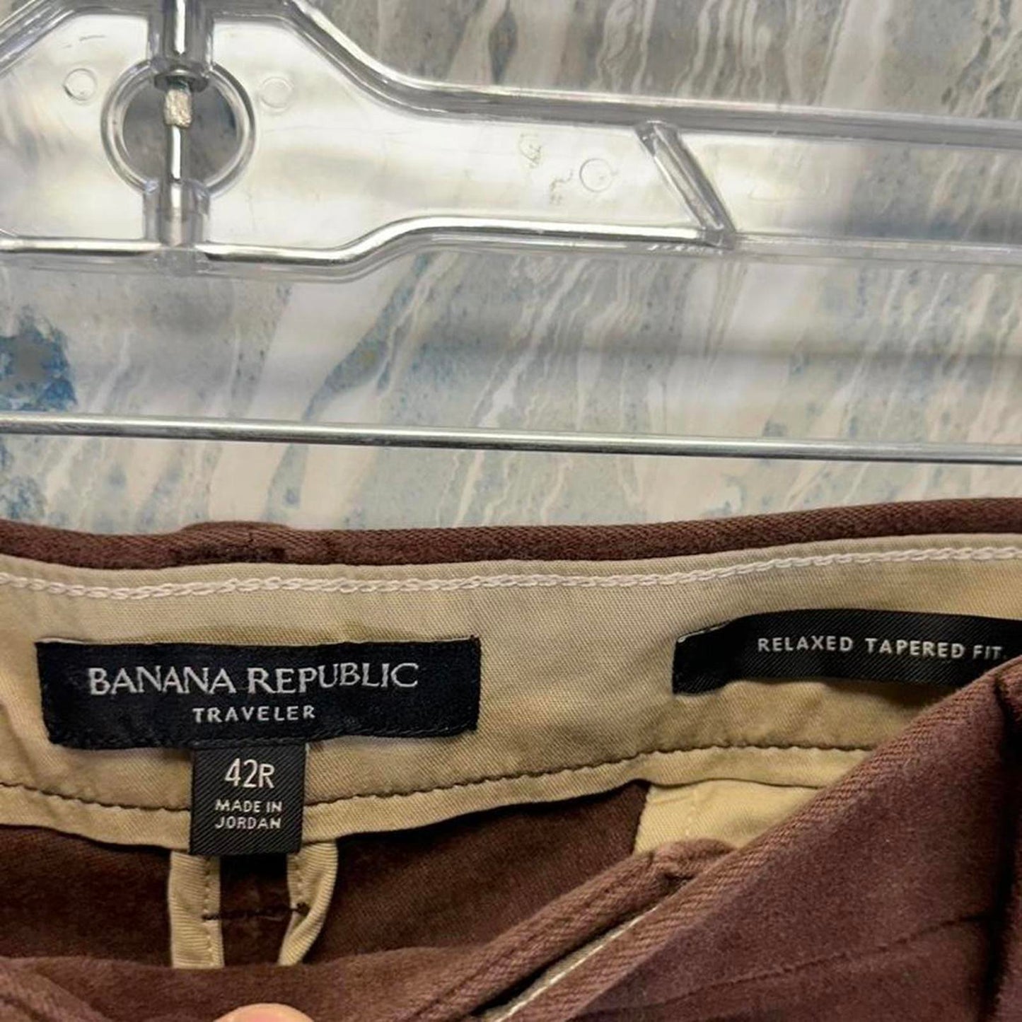 Minimalist Banana Republic Brown Khaki Trouser Pants (42)