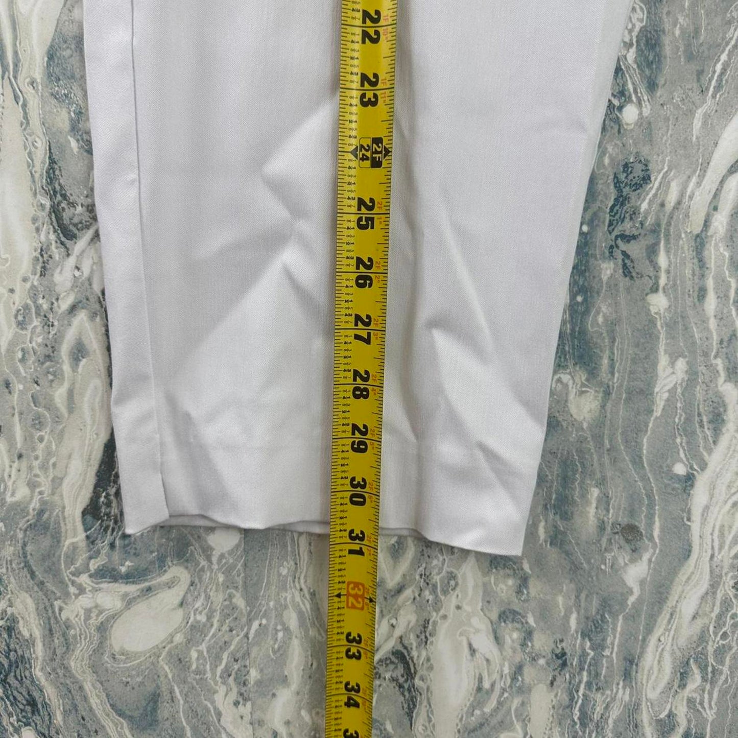 Casual White Cropped Pants (14)