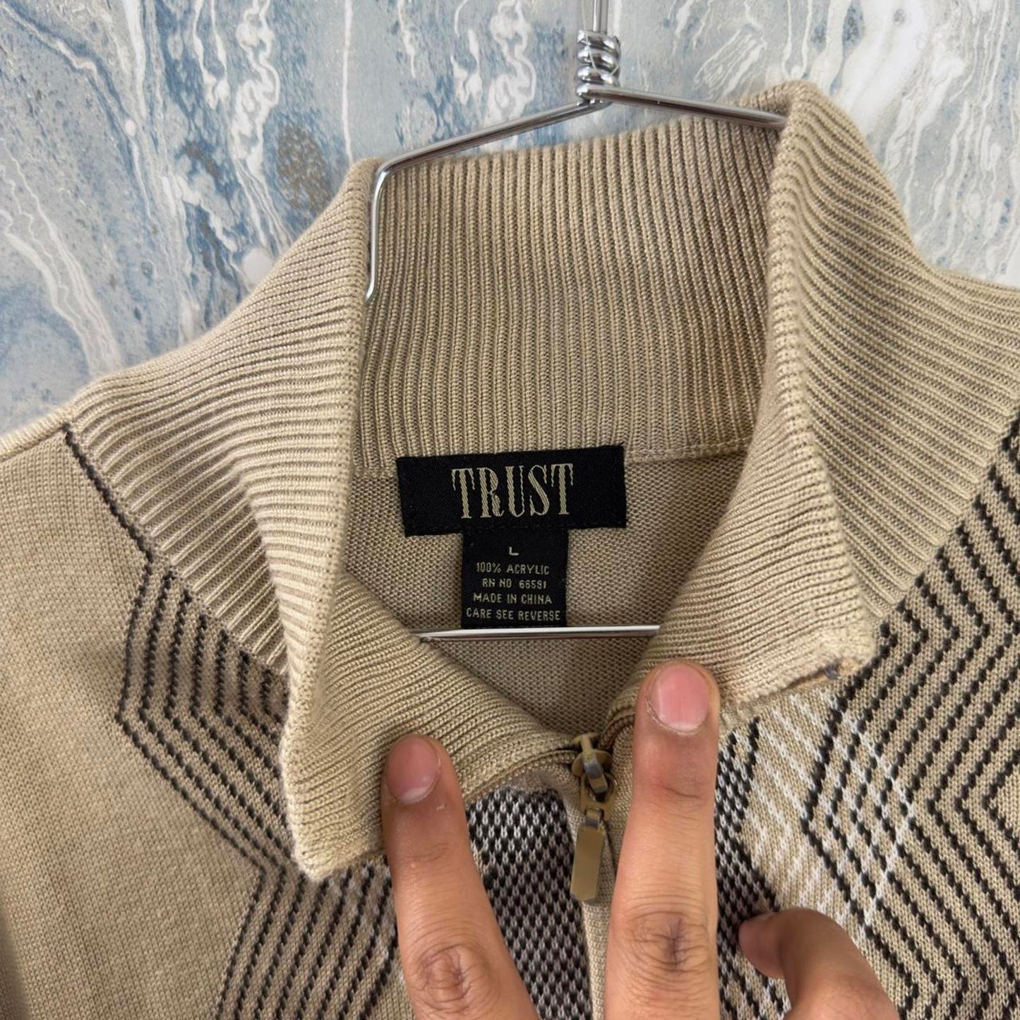Vintage 90's TRUST Geometric Tan Half-Zip Turtleneck Sweater (L)