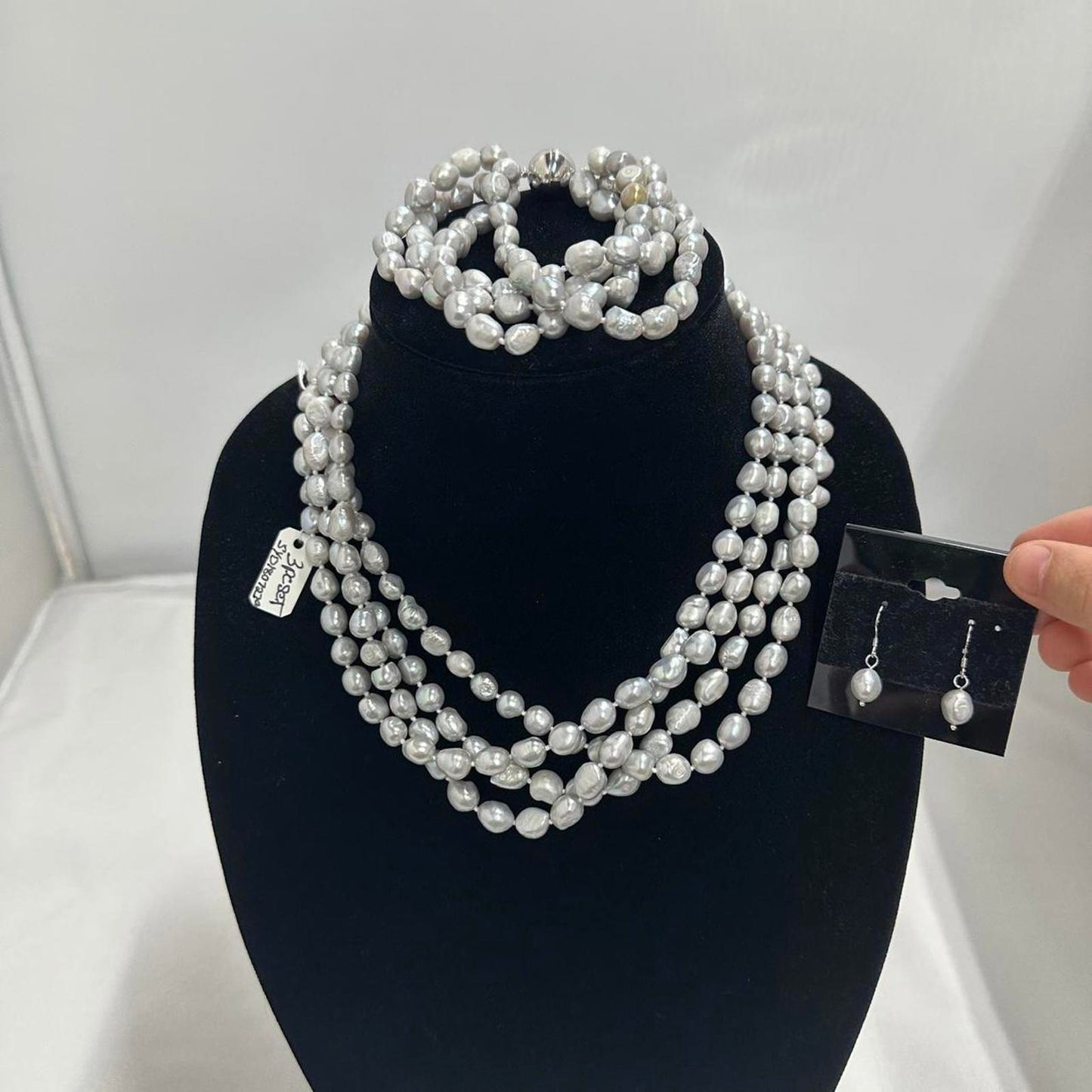 Classic Vintage Silver Pearl Multi-Strand Necklace Set