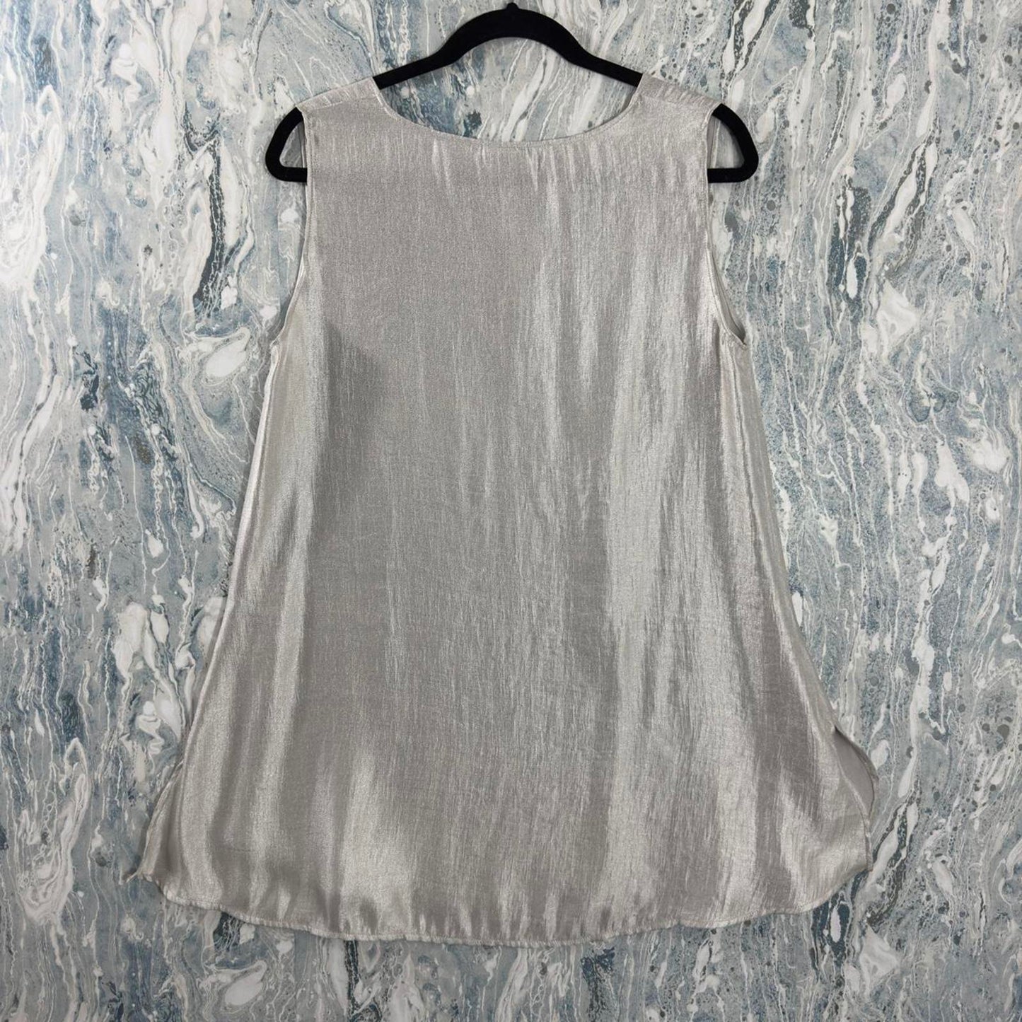 Designer Chic Silver Sleeveless Tank Top (1)