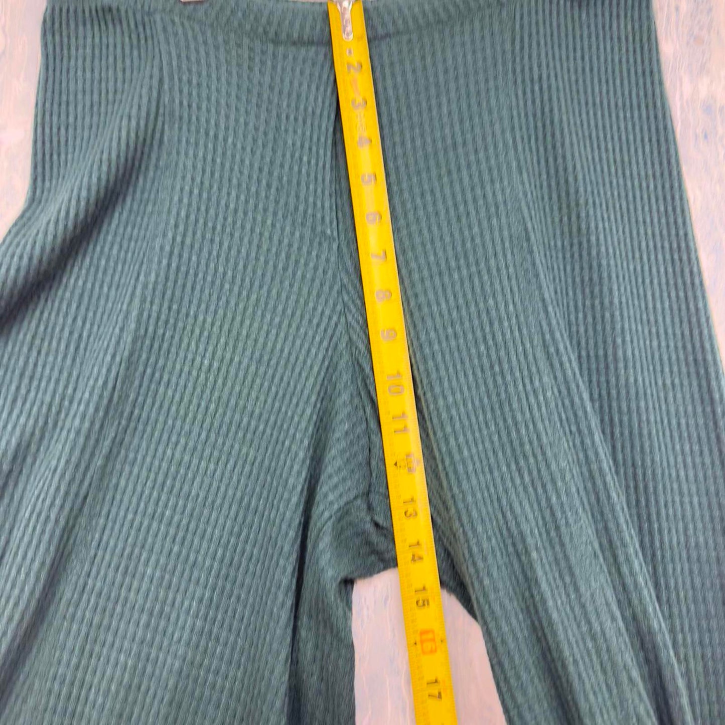 Dark Green Wide-Leg Ribbed Pants (4)