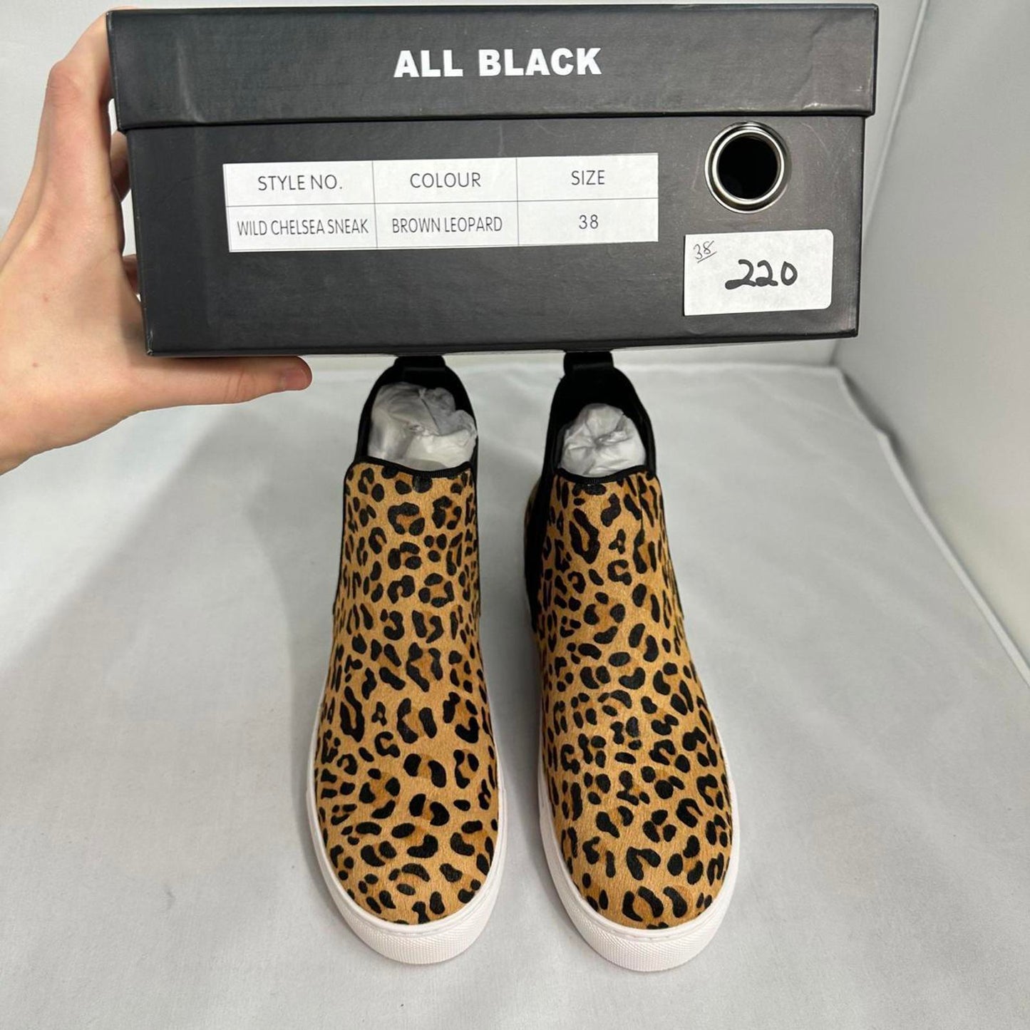 Leopard Print Ankle Sneakers (7)