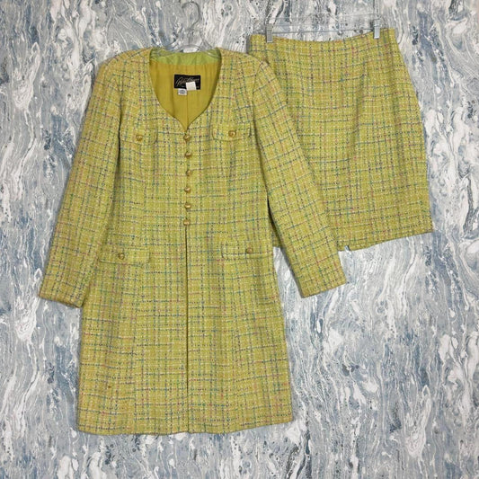 vintage pastel yellow twead trench suit with matching midiskirt (14)