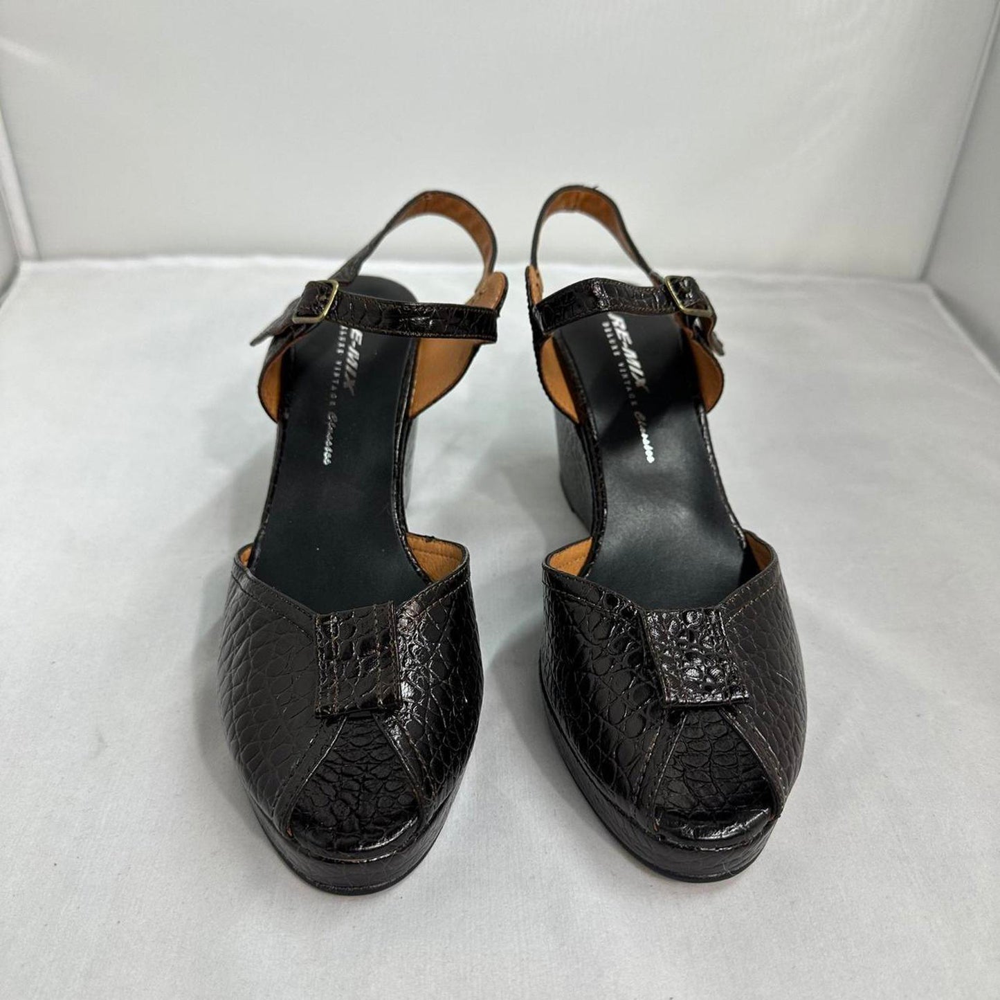 Re-Mix Brown Croc-Embossed Leather Wedge Sandals(10)