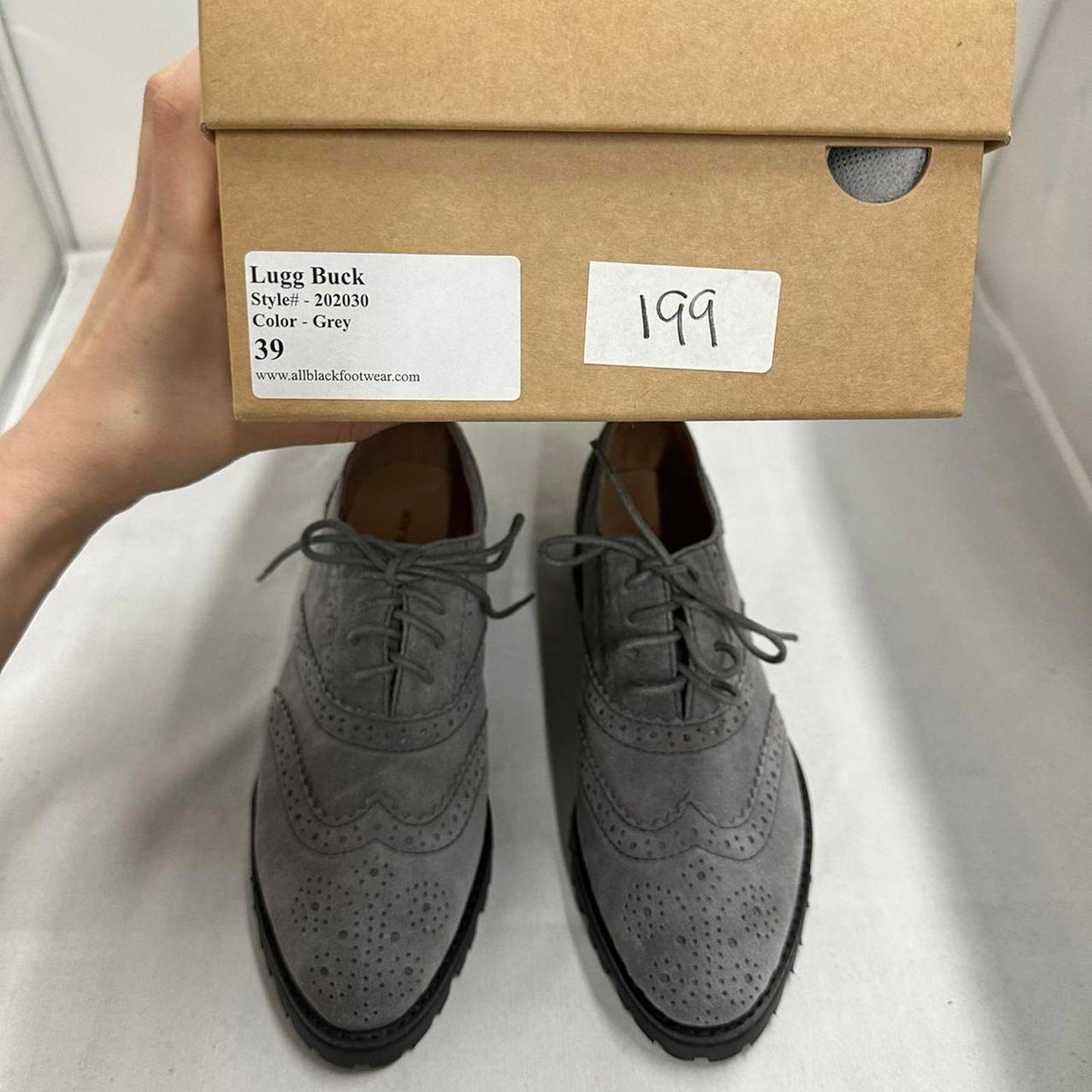 Casual Gray Suede Brogue Oxford Shoes (39)