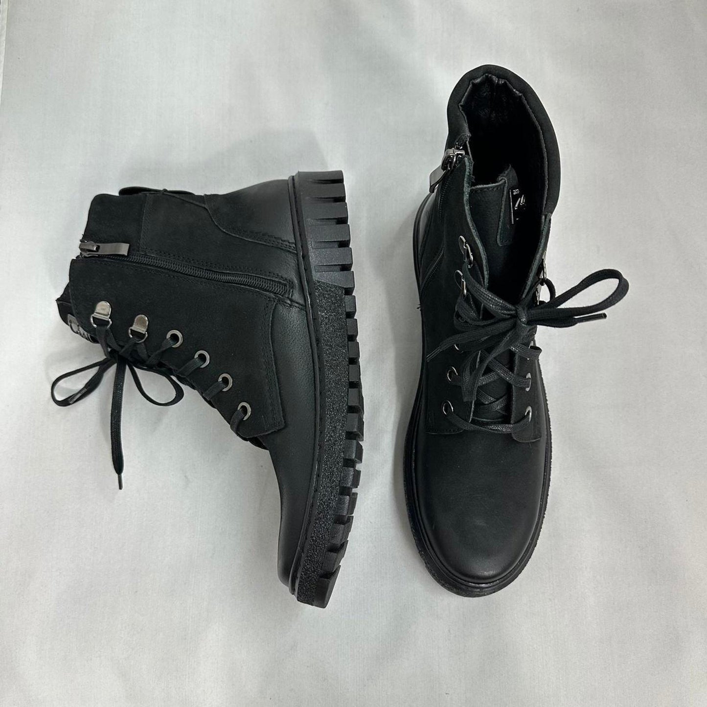 Black Lace-Up Leather Combat Ankle Boots (8.5)
