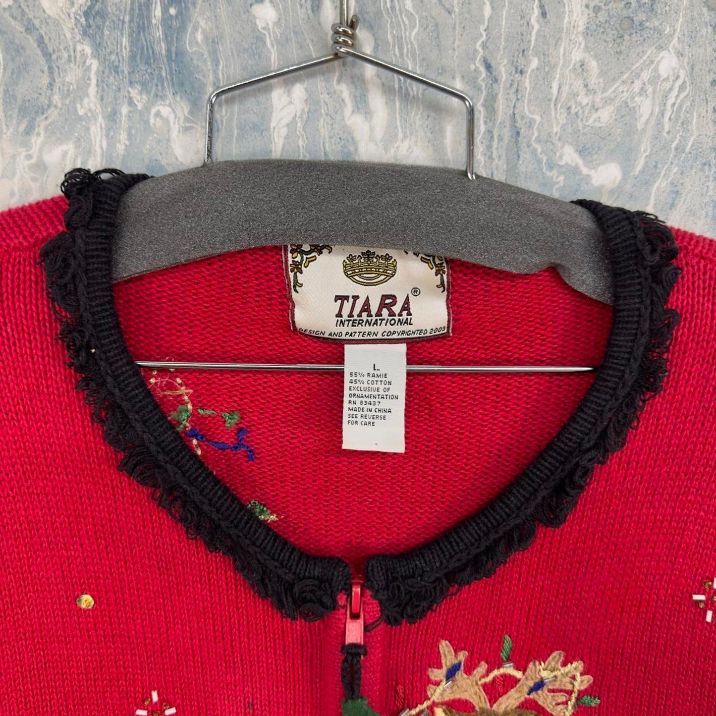 Vintage TIARA Red Embroidered Reindeer Full Zip Women's Sweater (L)
