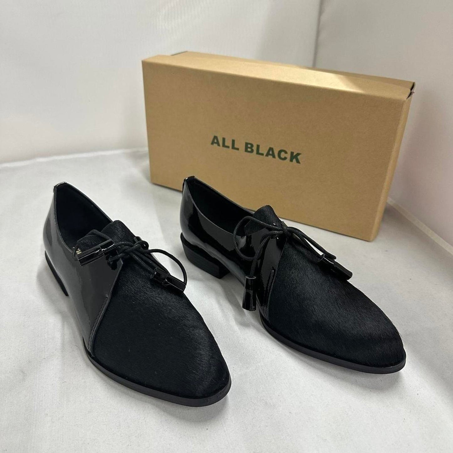 Designer Black Patent Leather Oxfords (37)