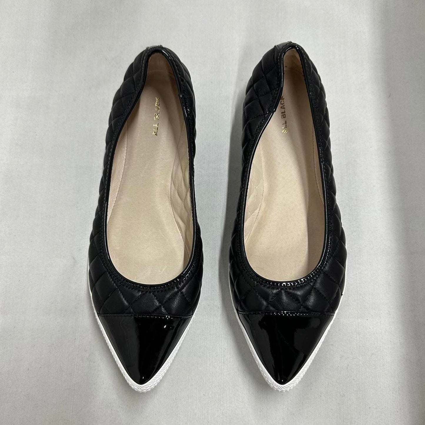 Sleek Black Quilted Sneakers (41)