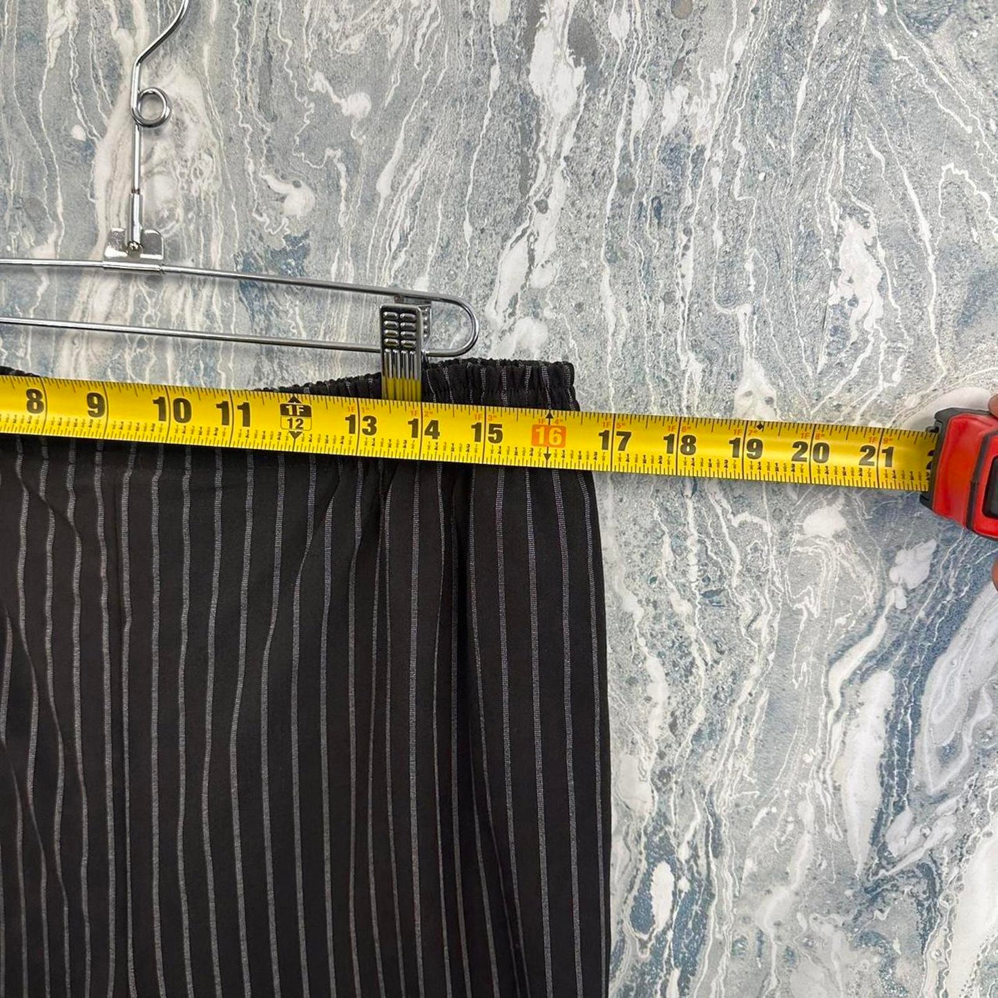 Minimalist black & white pin striped boho pants (XL)